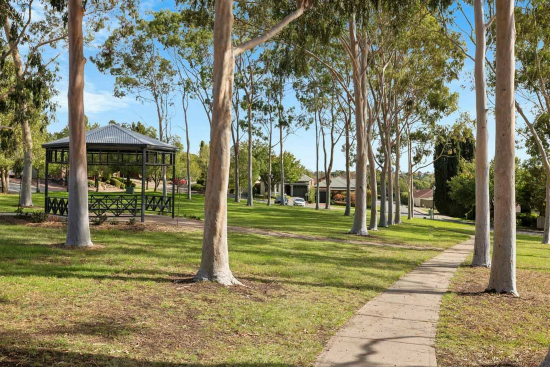 14 Mandarine Avenue, GOLDEN GROVE