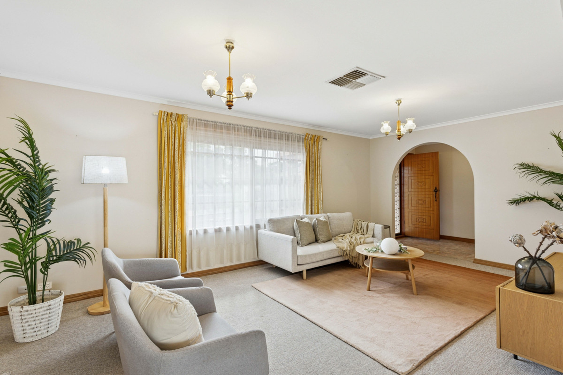 8 Tranquil Court, CAMPBELLTOWN