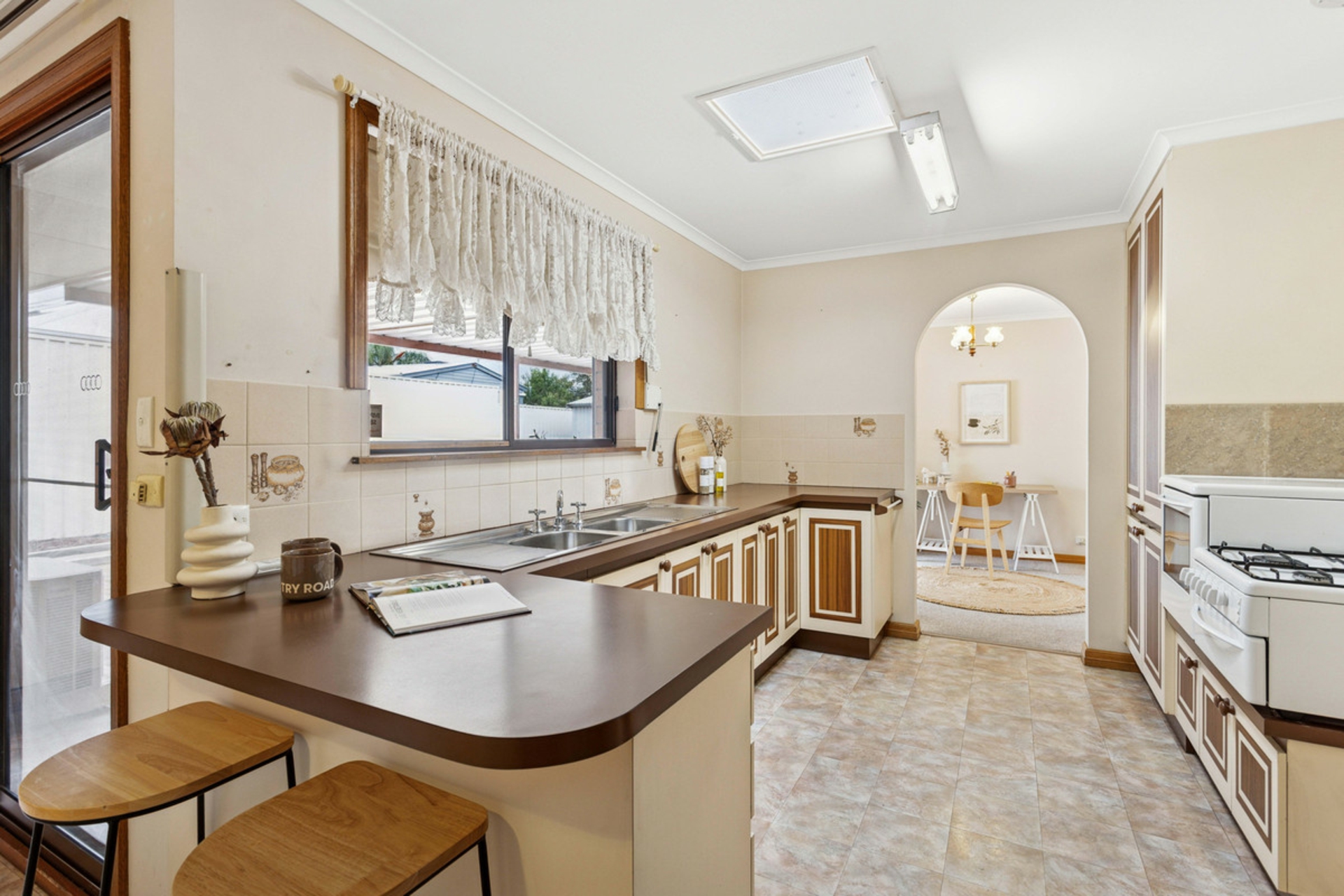 8 Tranquil Court, CAMPBELLTOWN