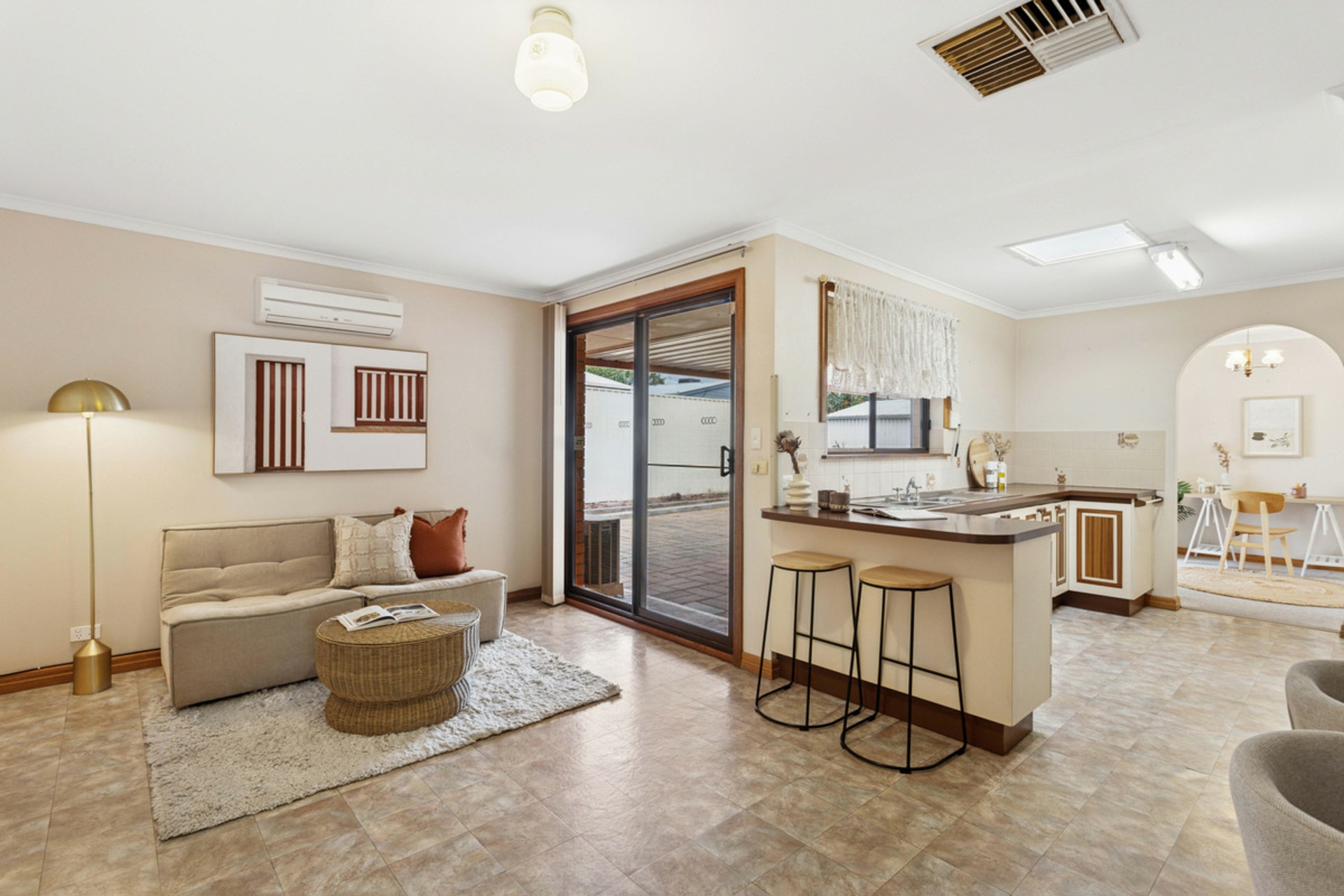 8 Tranquil Court, CAMPBELLTOWN