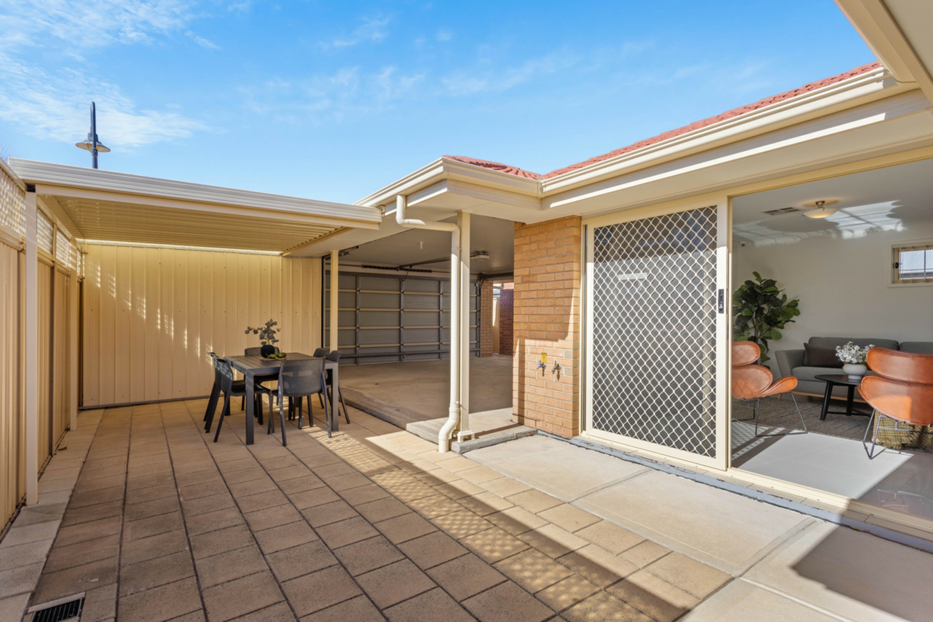 10 Flynn Street, MUNNO PARA