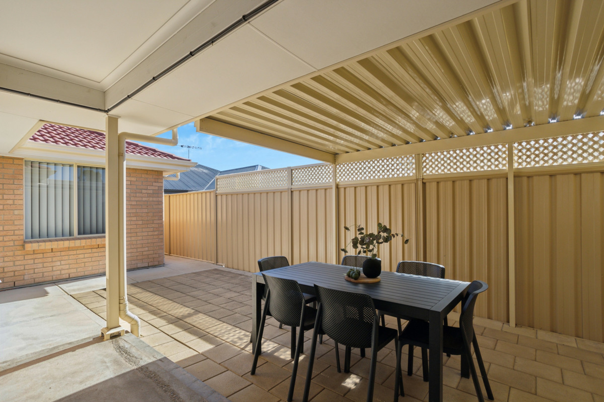 10 Flynn Street, MUNNO PARA