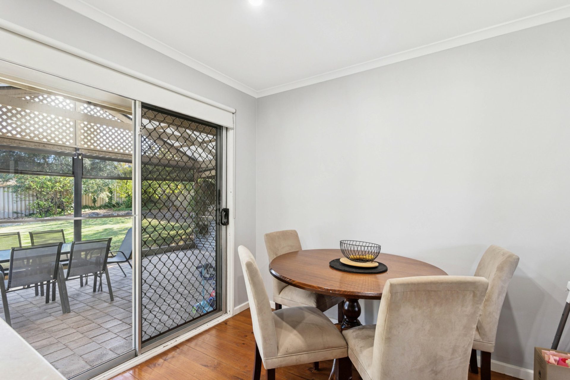 12 Wirilda Avenue, SURREY DOWNS