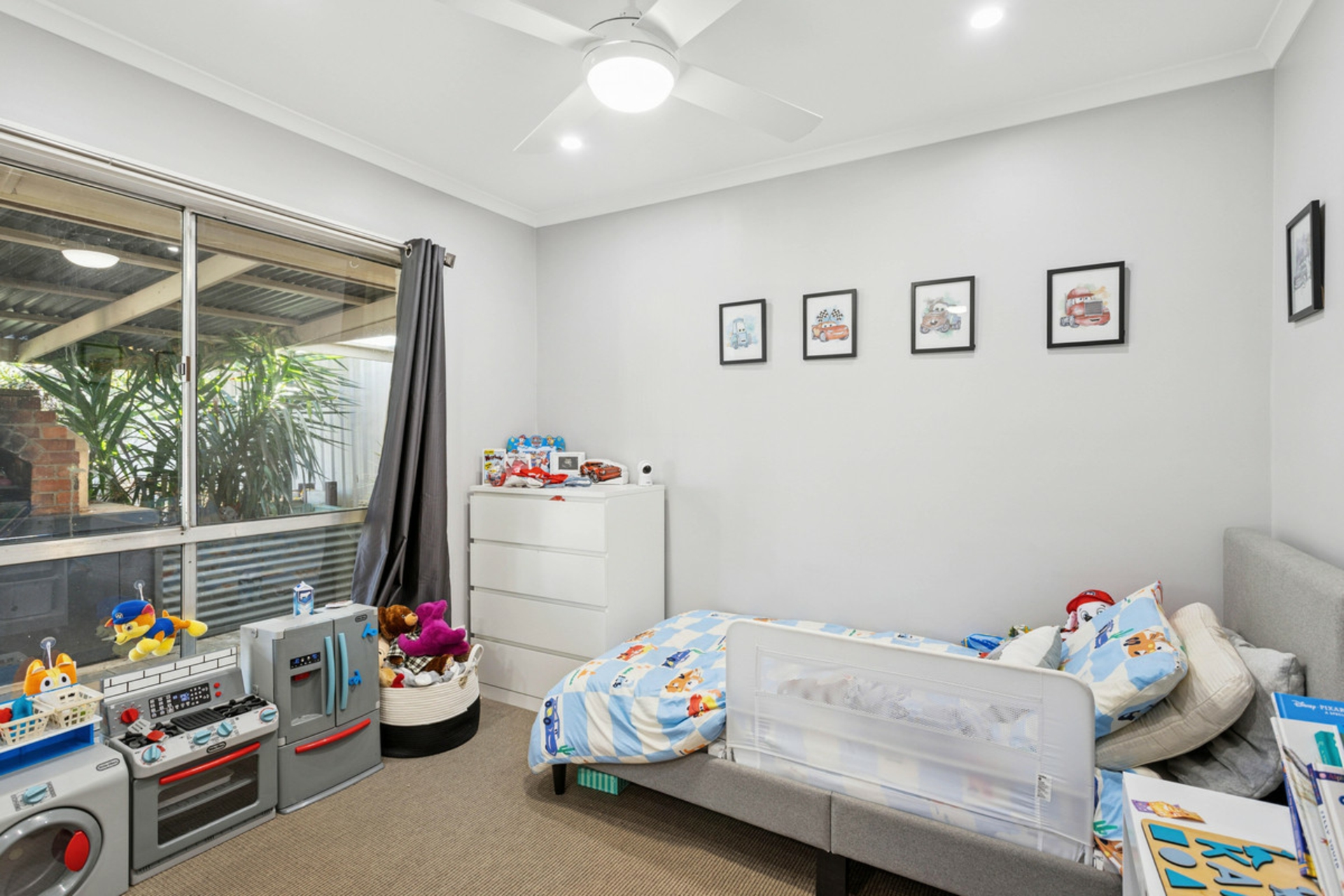 12 Wirilda Avenue, SURREY DOWNS