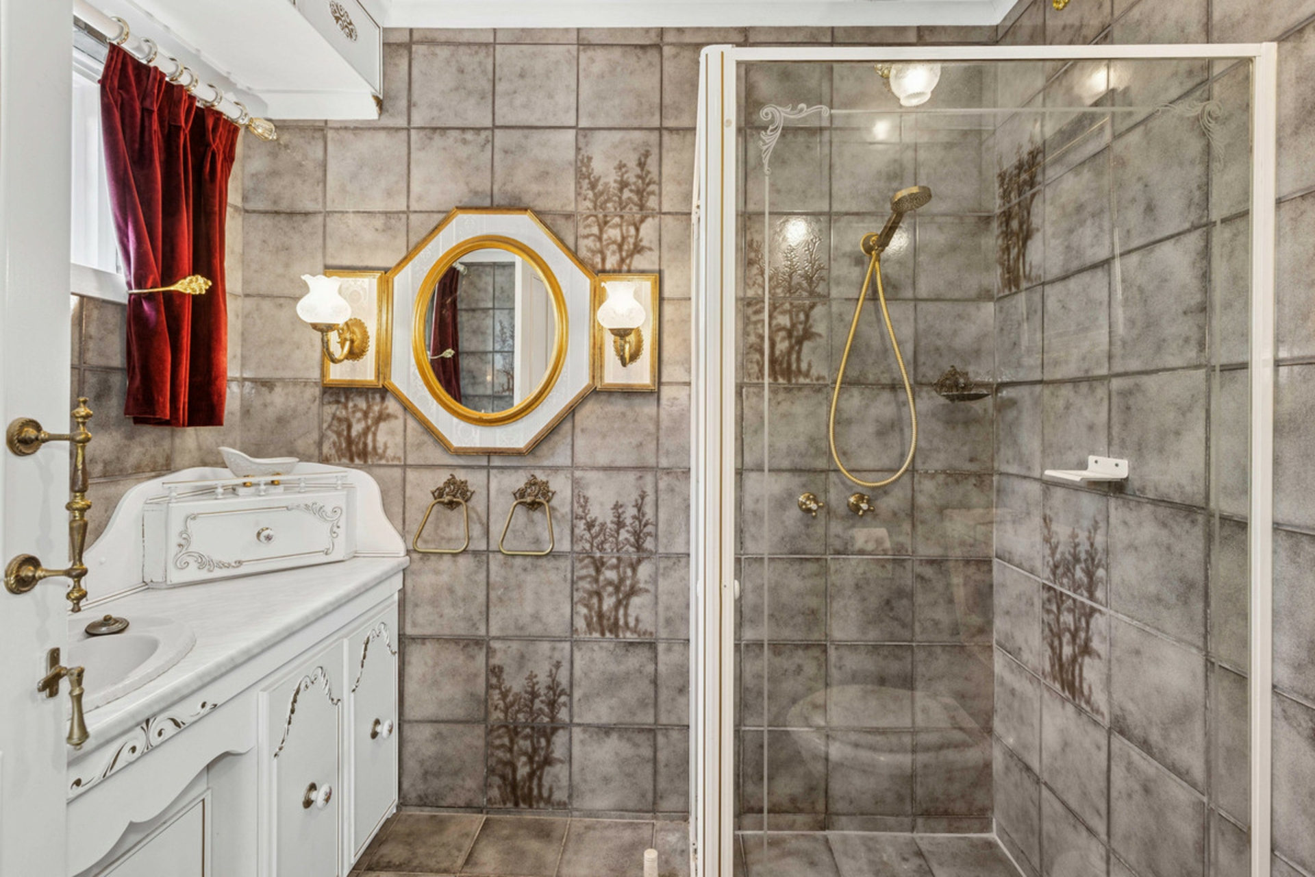 4 Bass Court, FAIRVIEW PARK