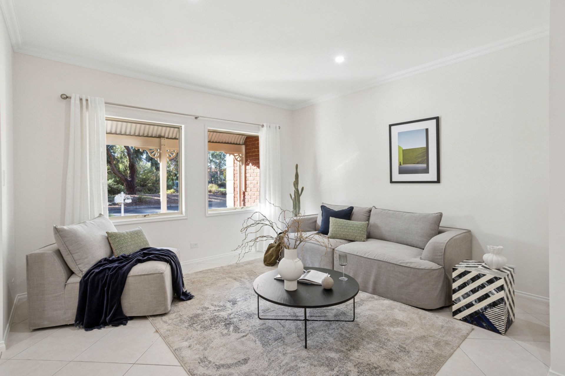 1 Weatherstone Crescent, Mawson Lakes