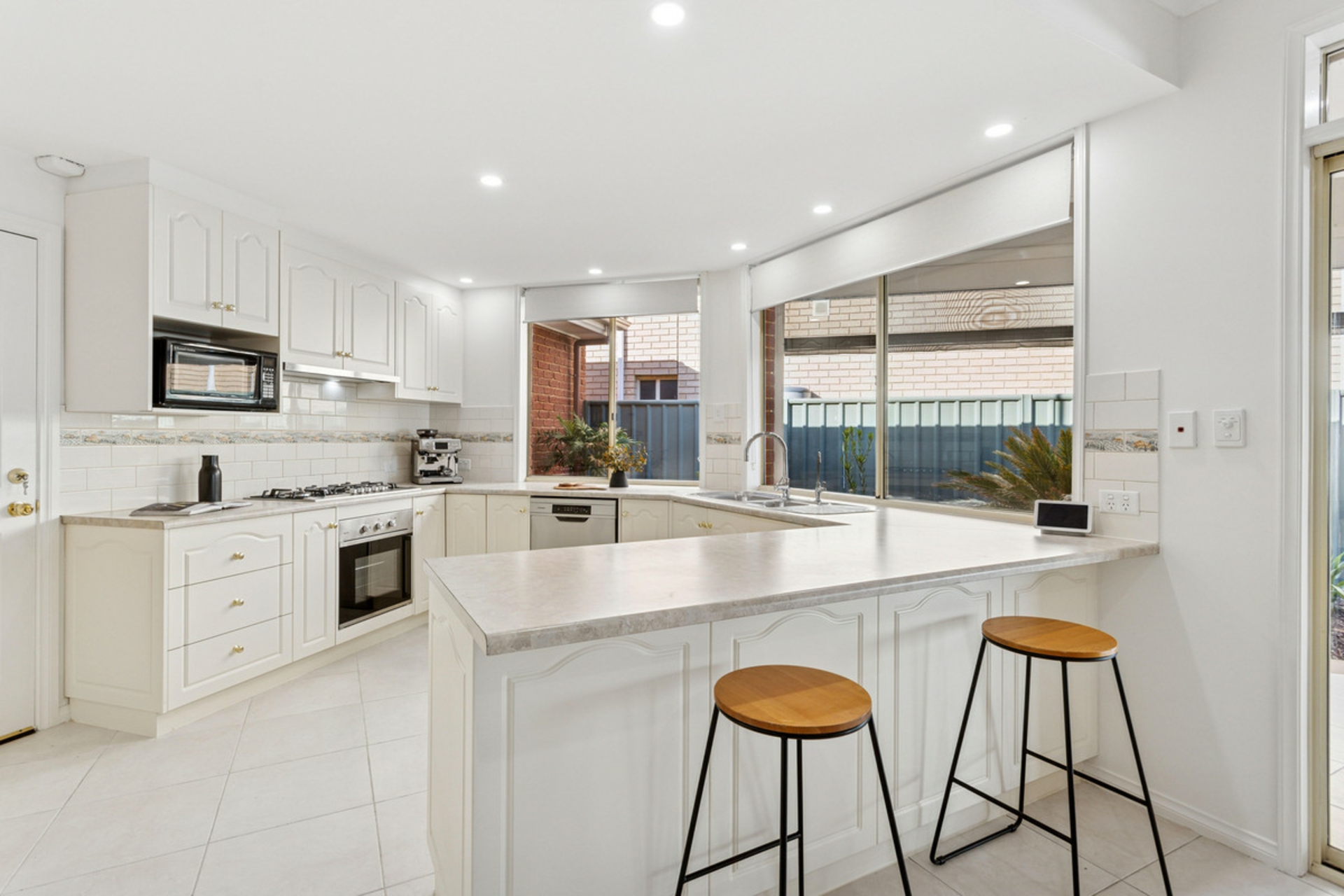 1 Weatherstone Crescent, Mawson Lakes