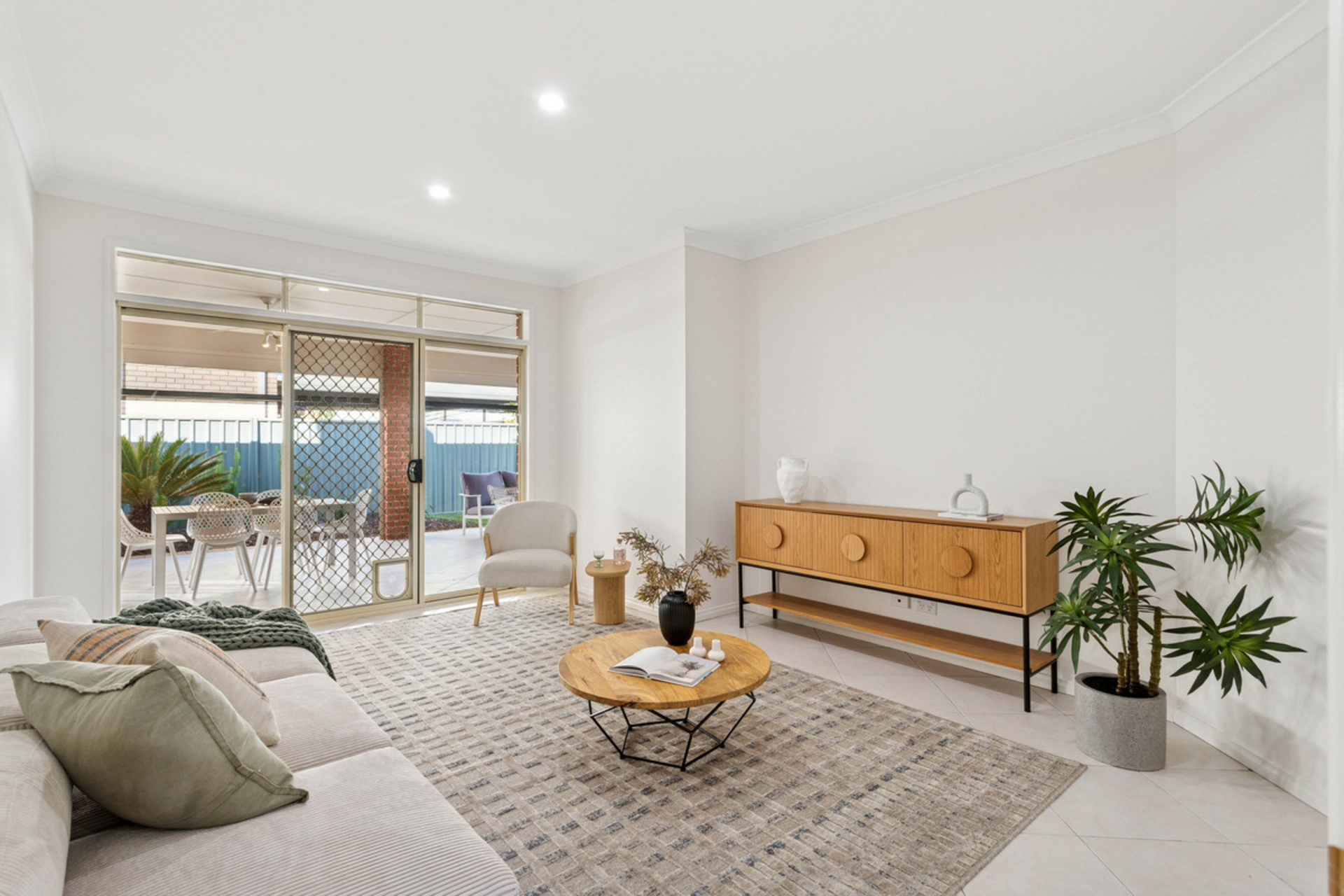 1 Weatherstone Crescent, Mawson Lakes