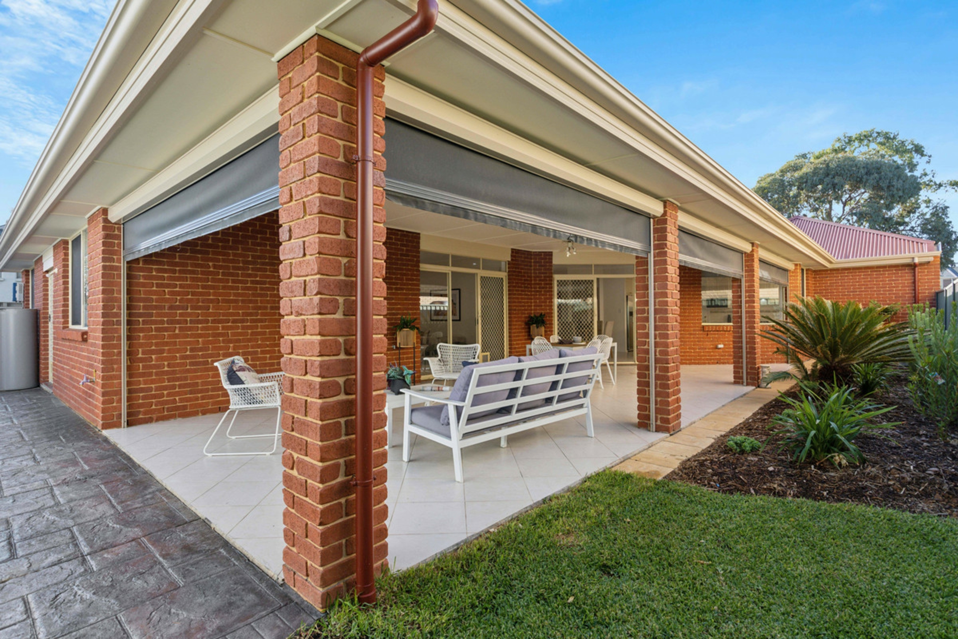 1 Weatherstone Crescent, Mawson Lakes