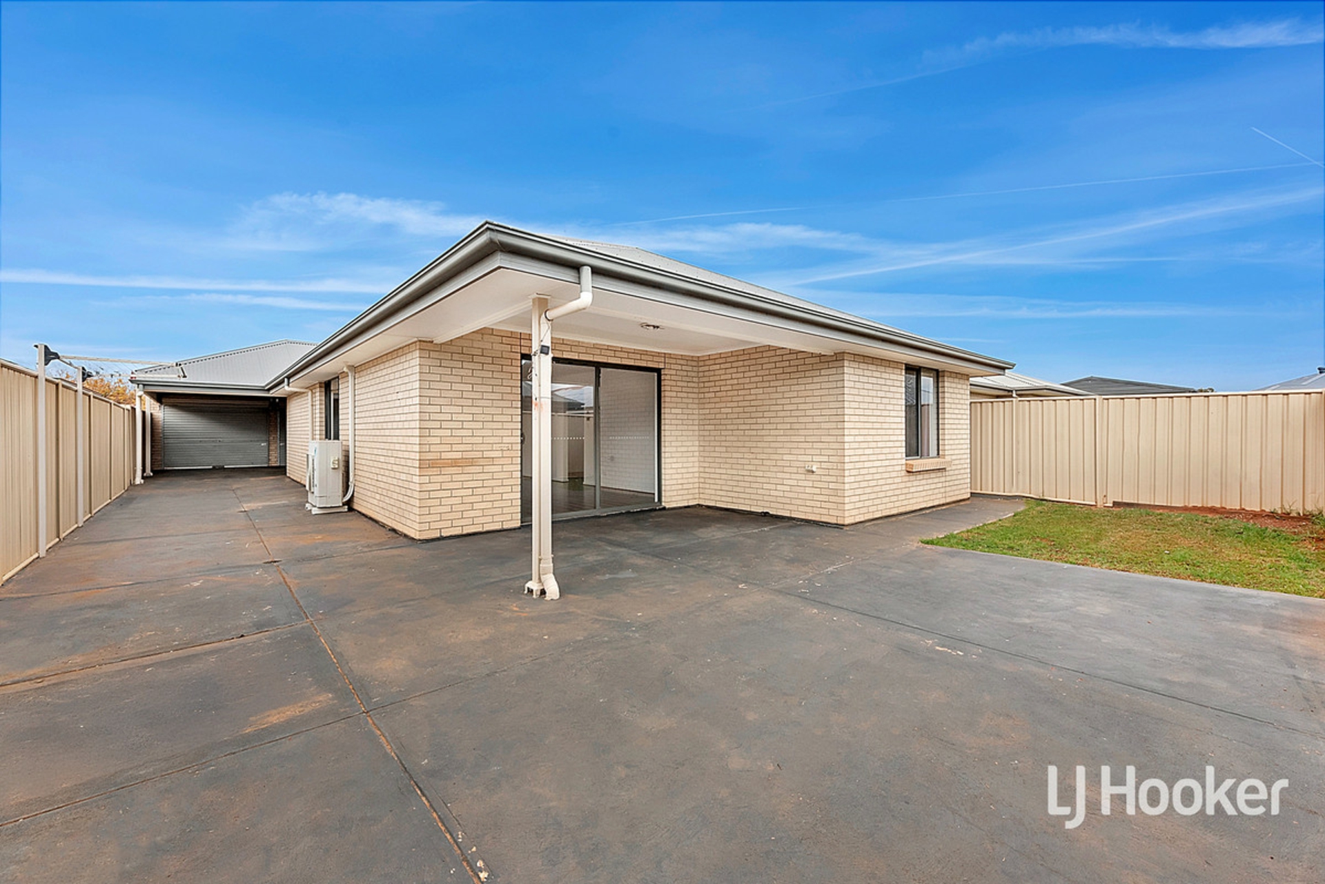 47 Scarlet Avenue, MUNNO PARA