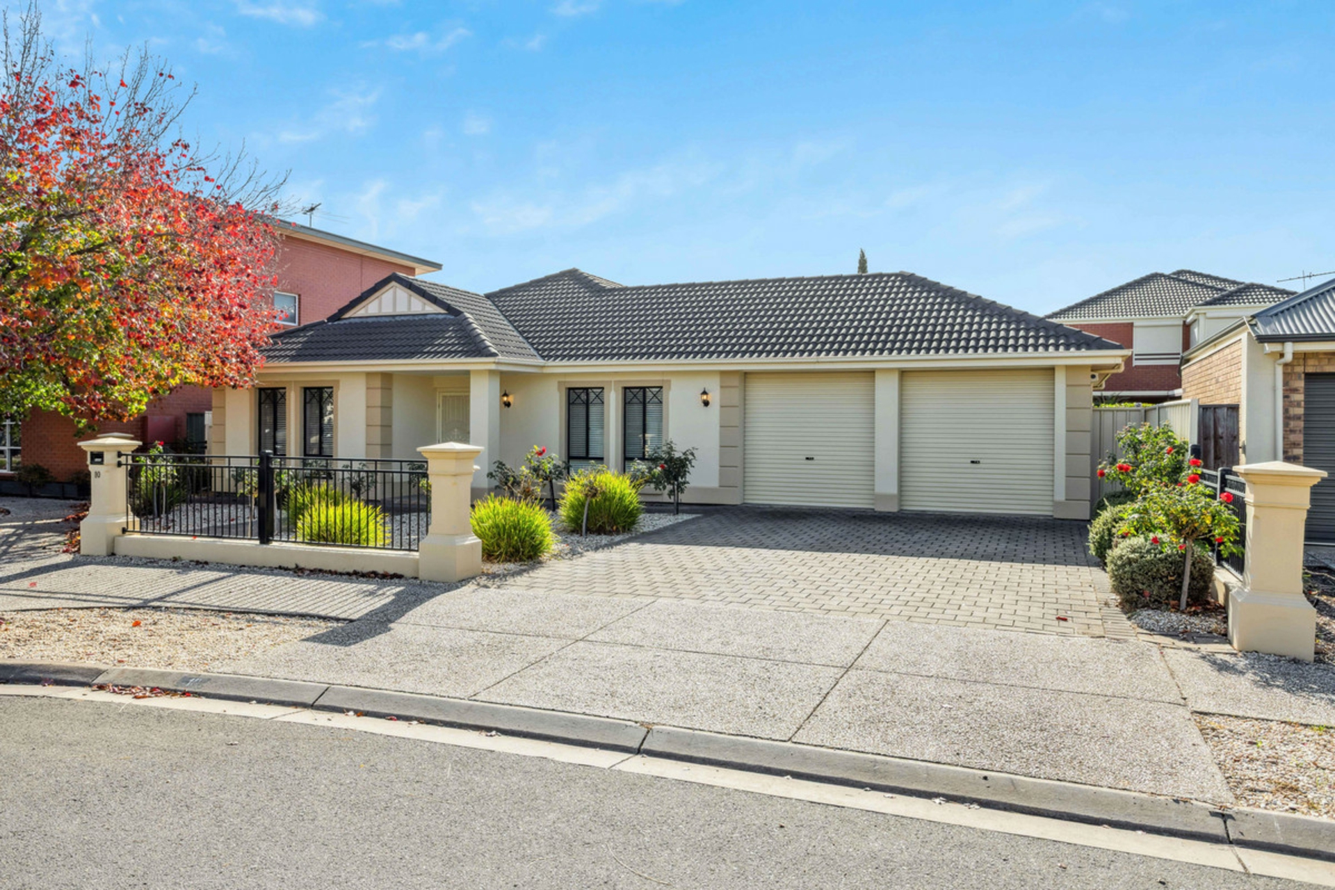 10 Sugarloaf Lane, MAWSON LAKES