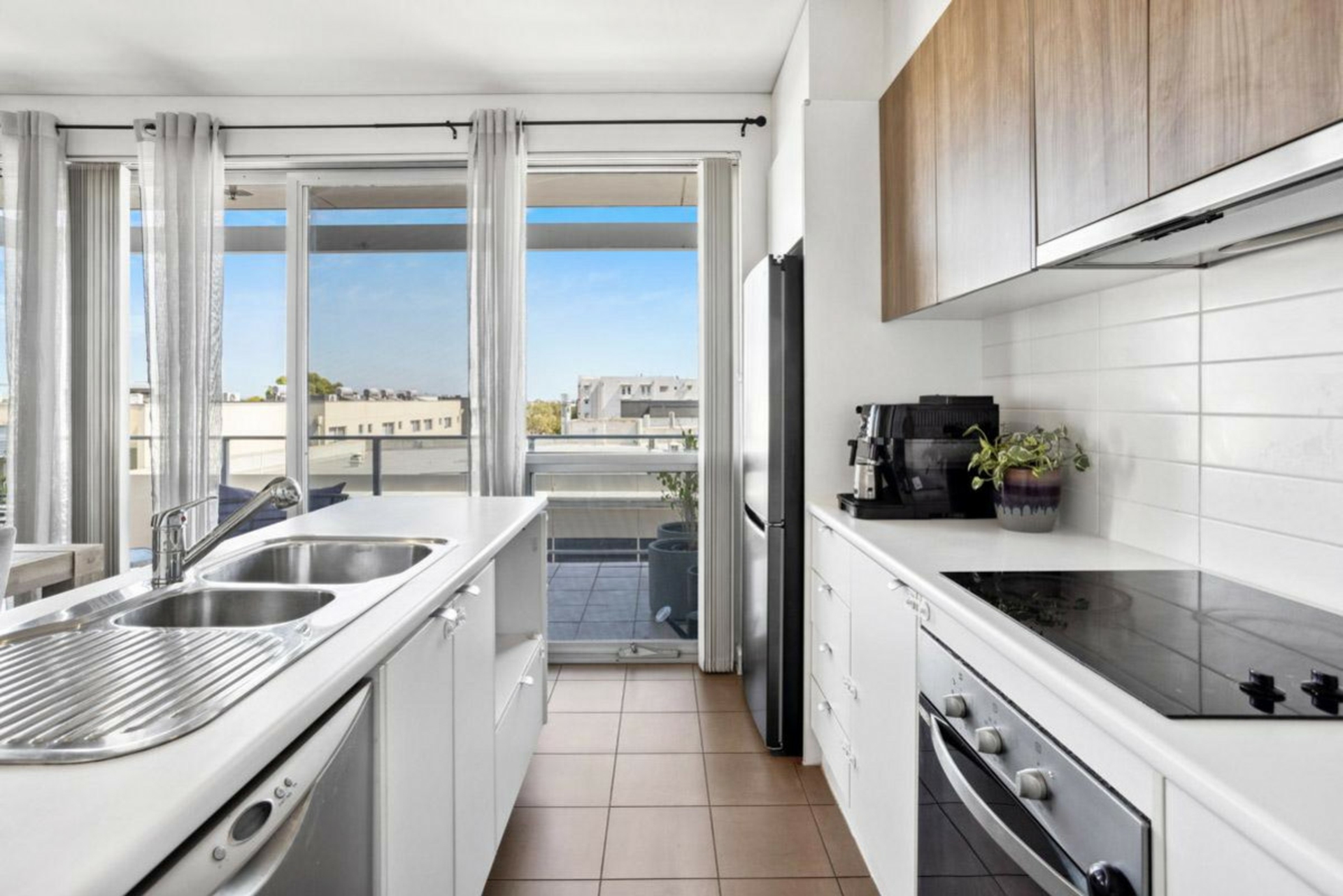 18/30 Metro Parade, MAWSON LAKES