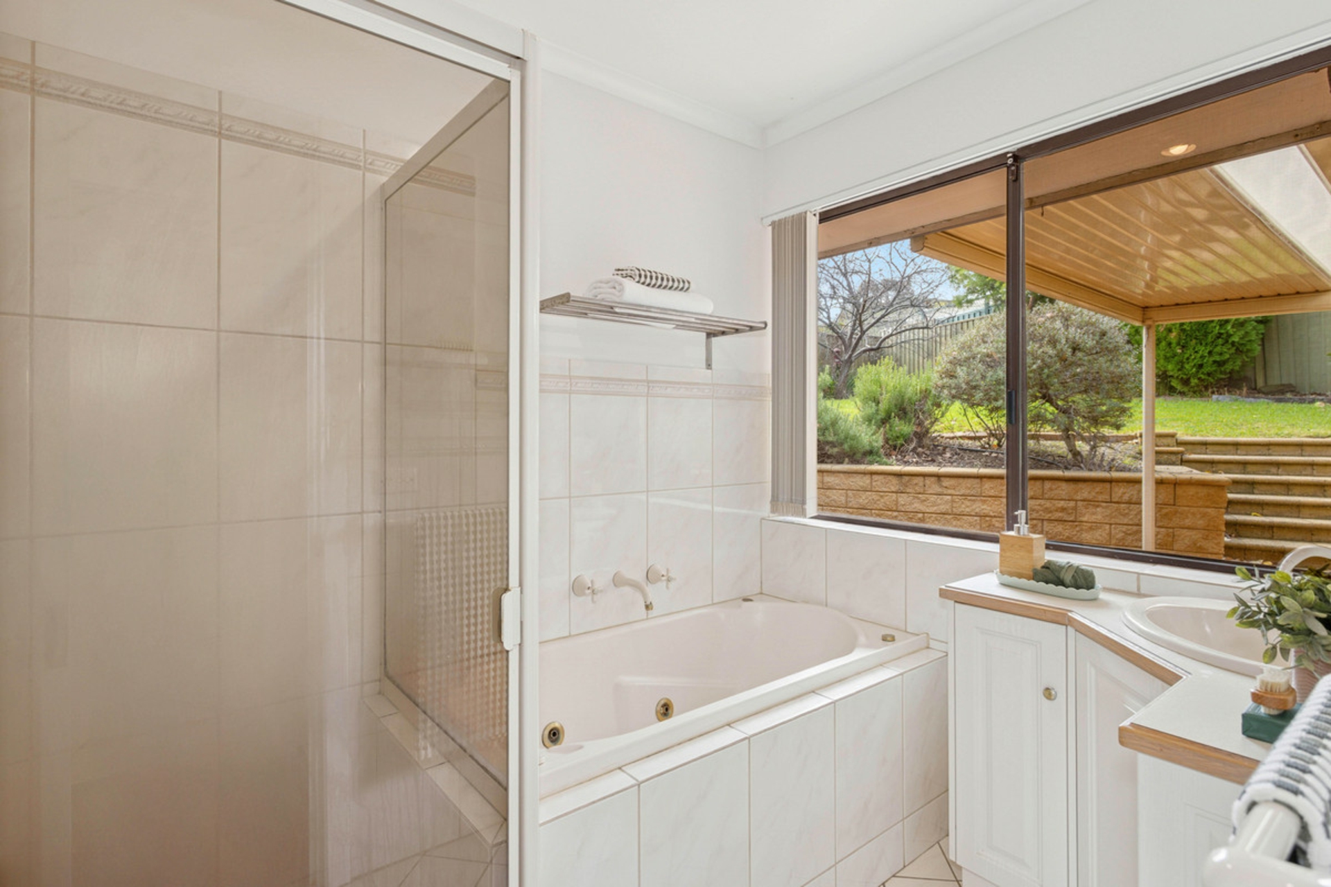 7 Irvine Court, WYNN VALE