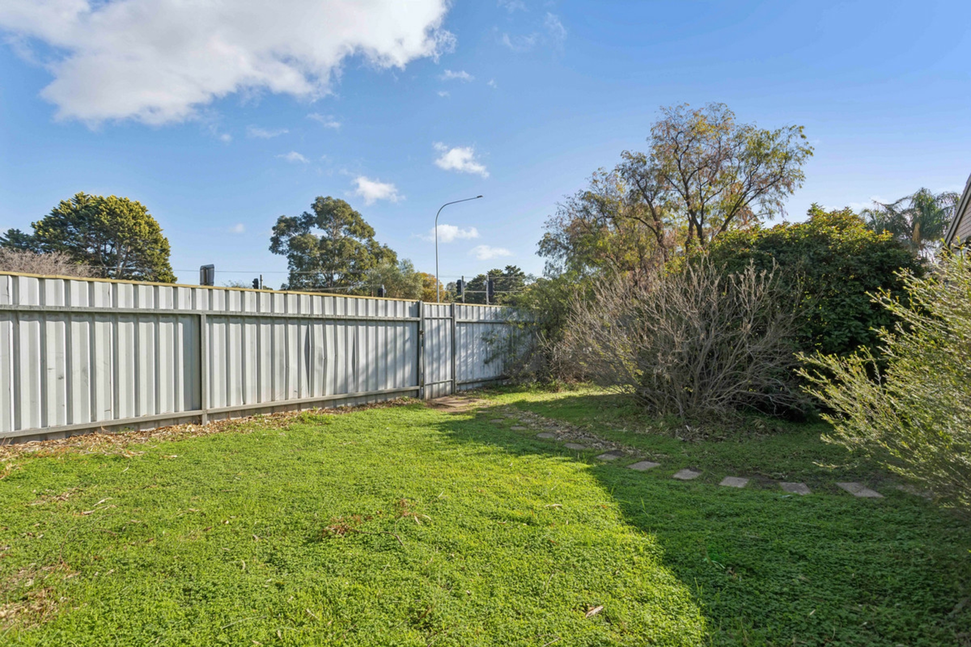 2/8 Faye Avenue, RIDGEHAVEN