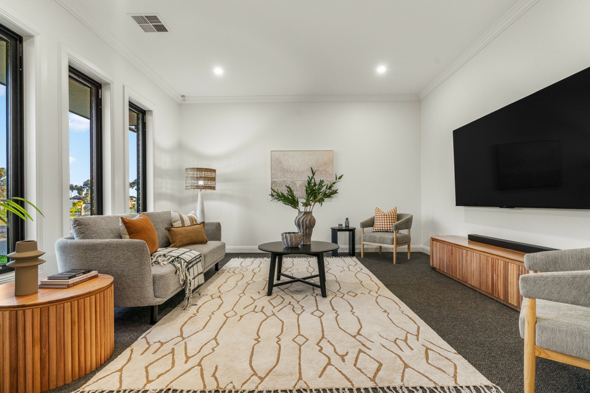 3 Almond Court, LEWISTON