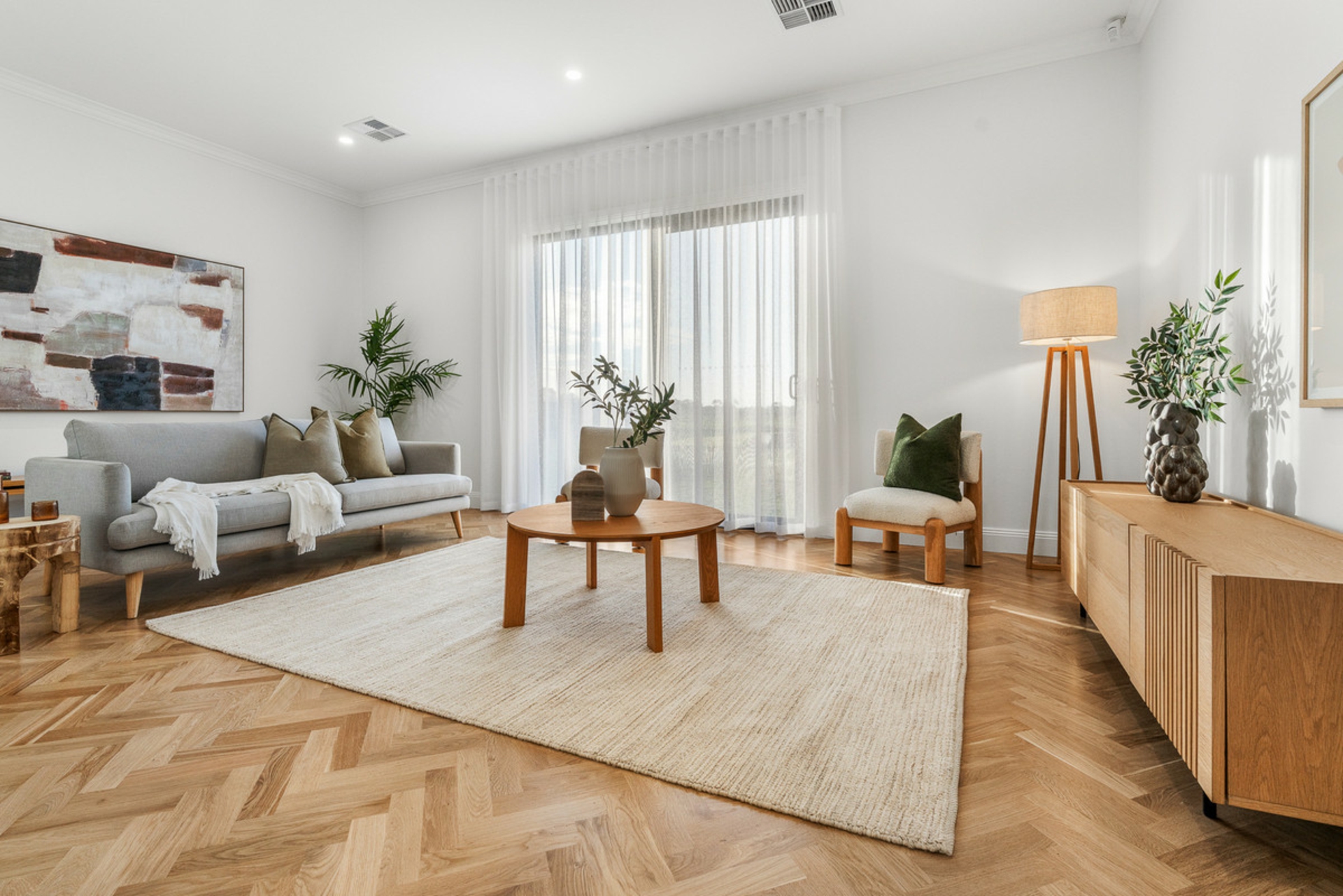 3 Almond Court, LEWISTON