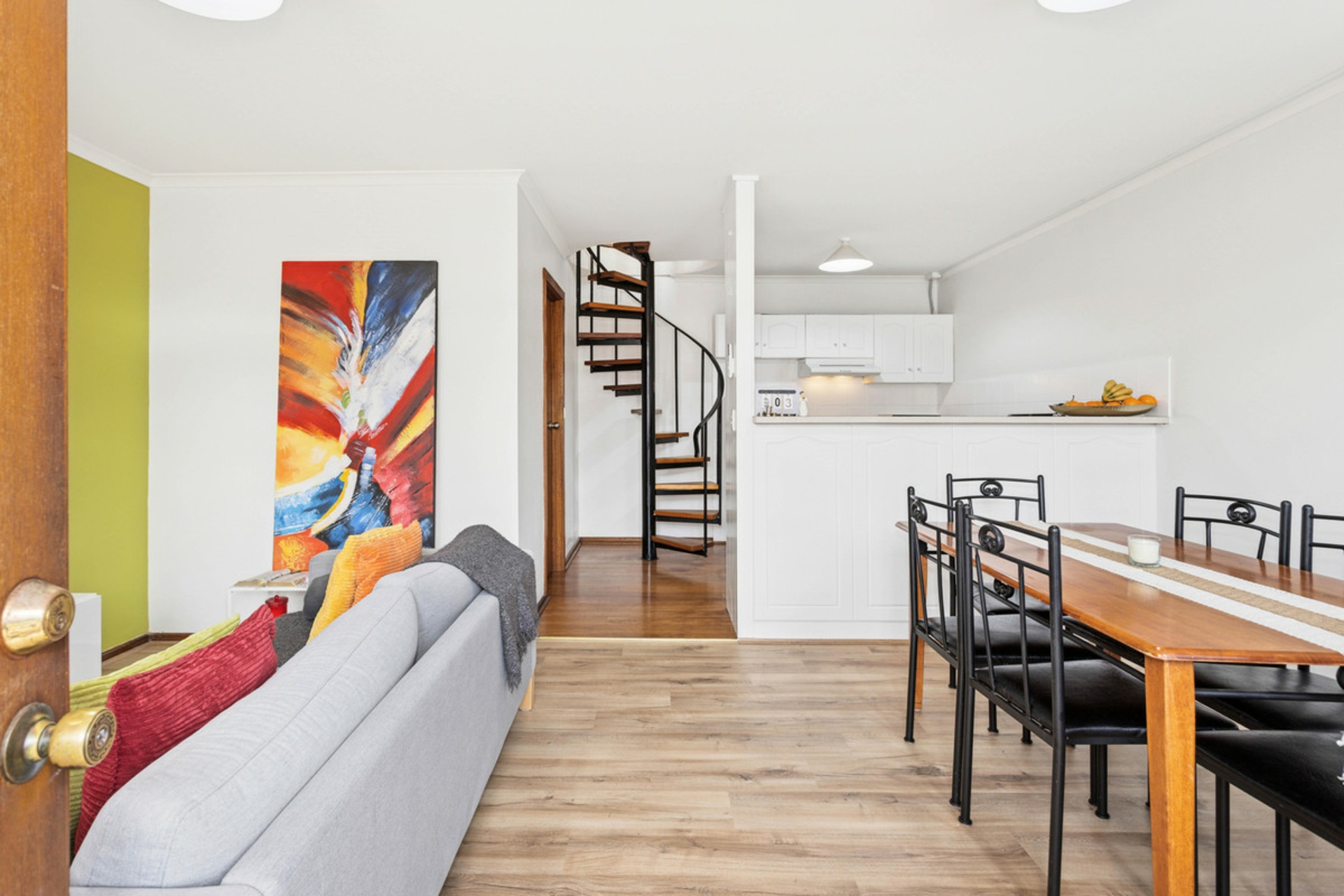 2/9-17 Boulton Mews, NORTH ADELAIDE