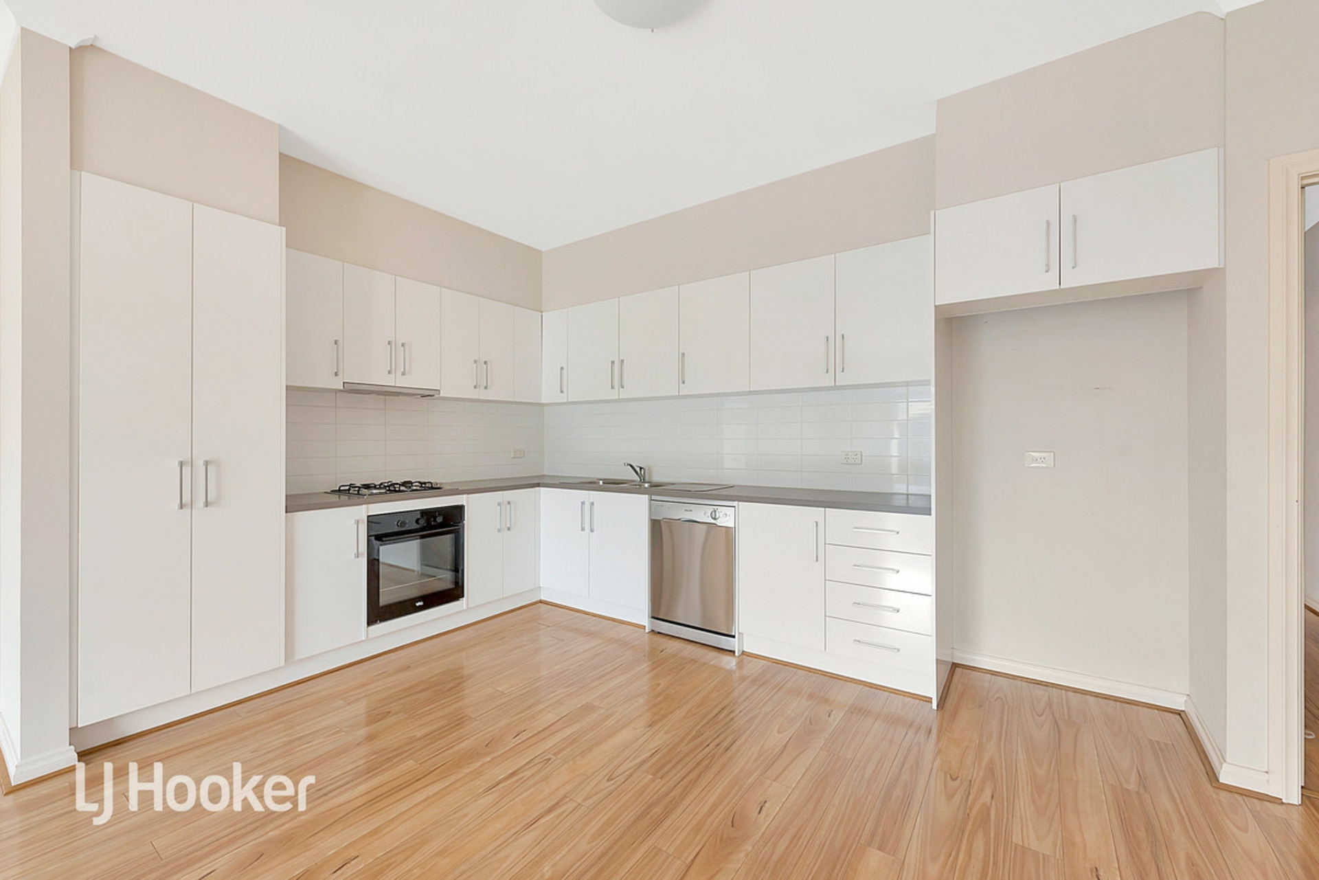4/160 Drayton Street, Bowden