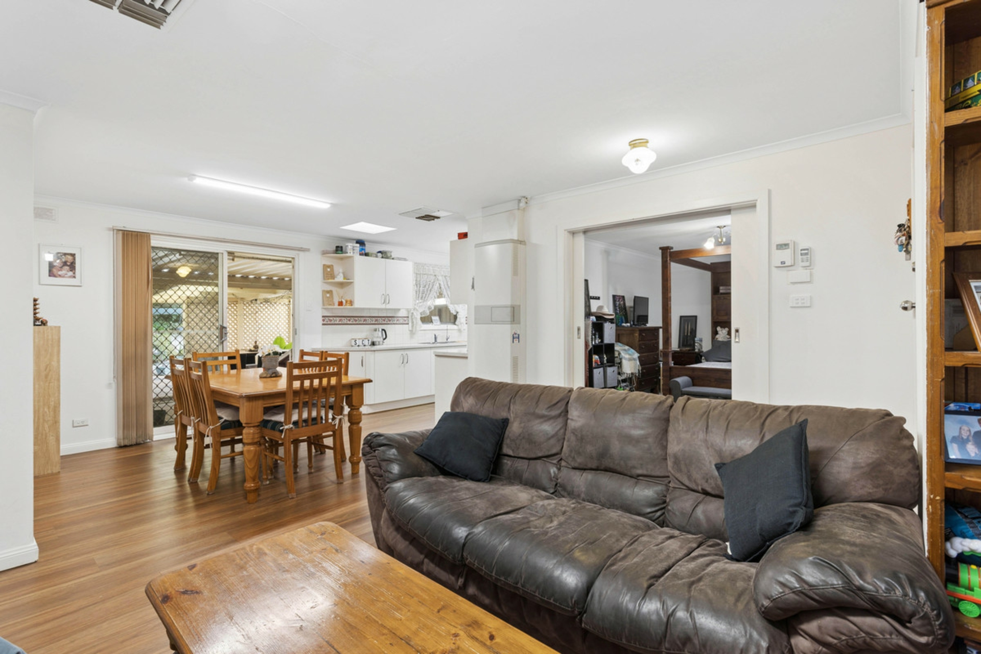 6 Lennira Street — photo 3 of 18