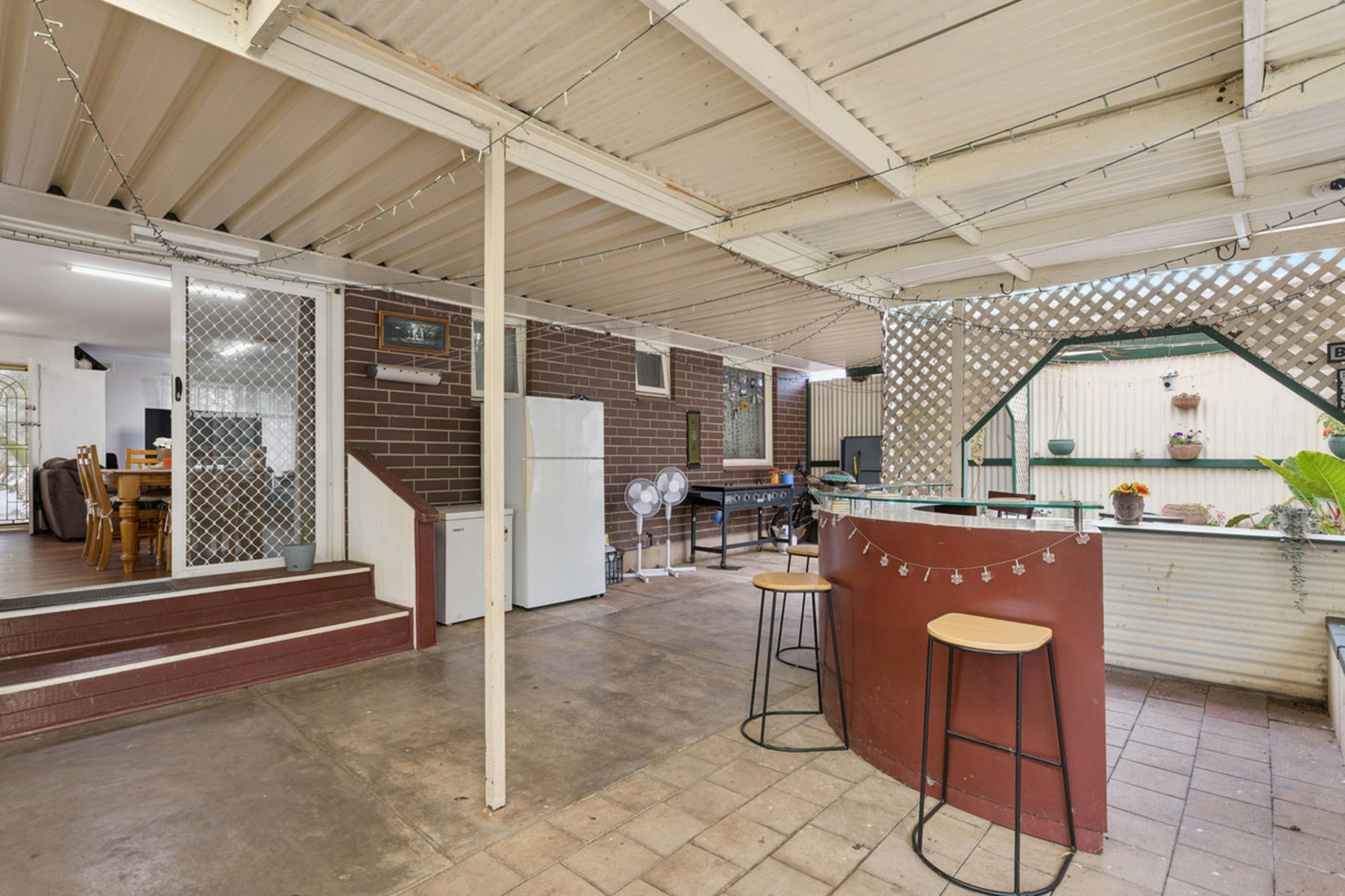 6 Lennira Street — photo 11 of 18