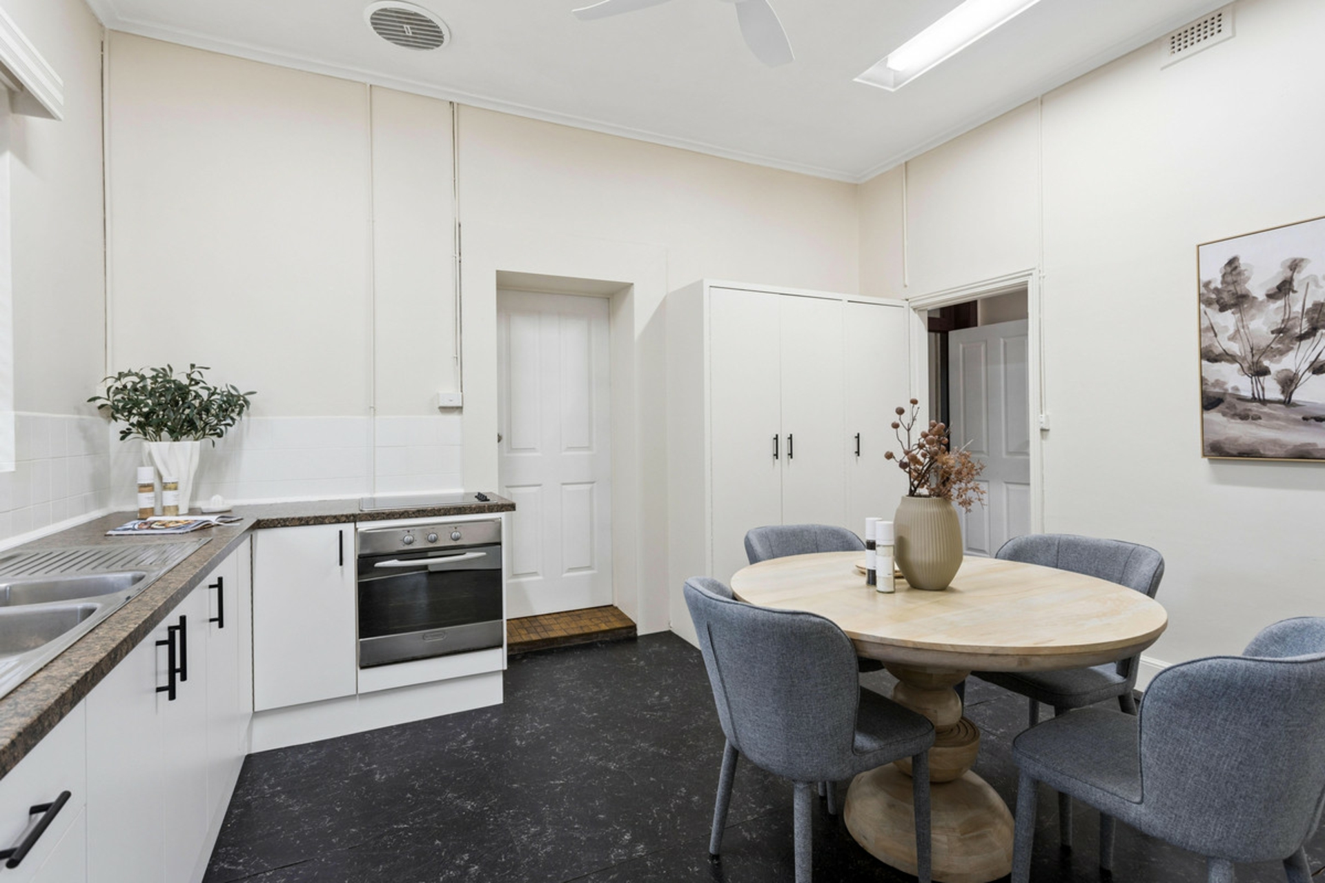 15 Finniss Street — photo 7 of 20