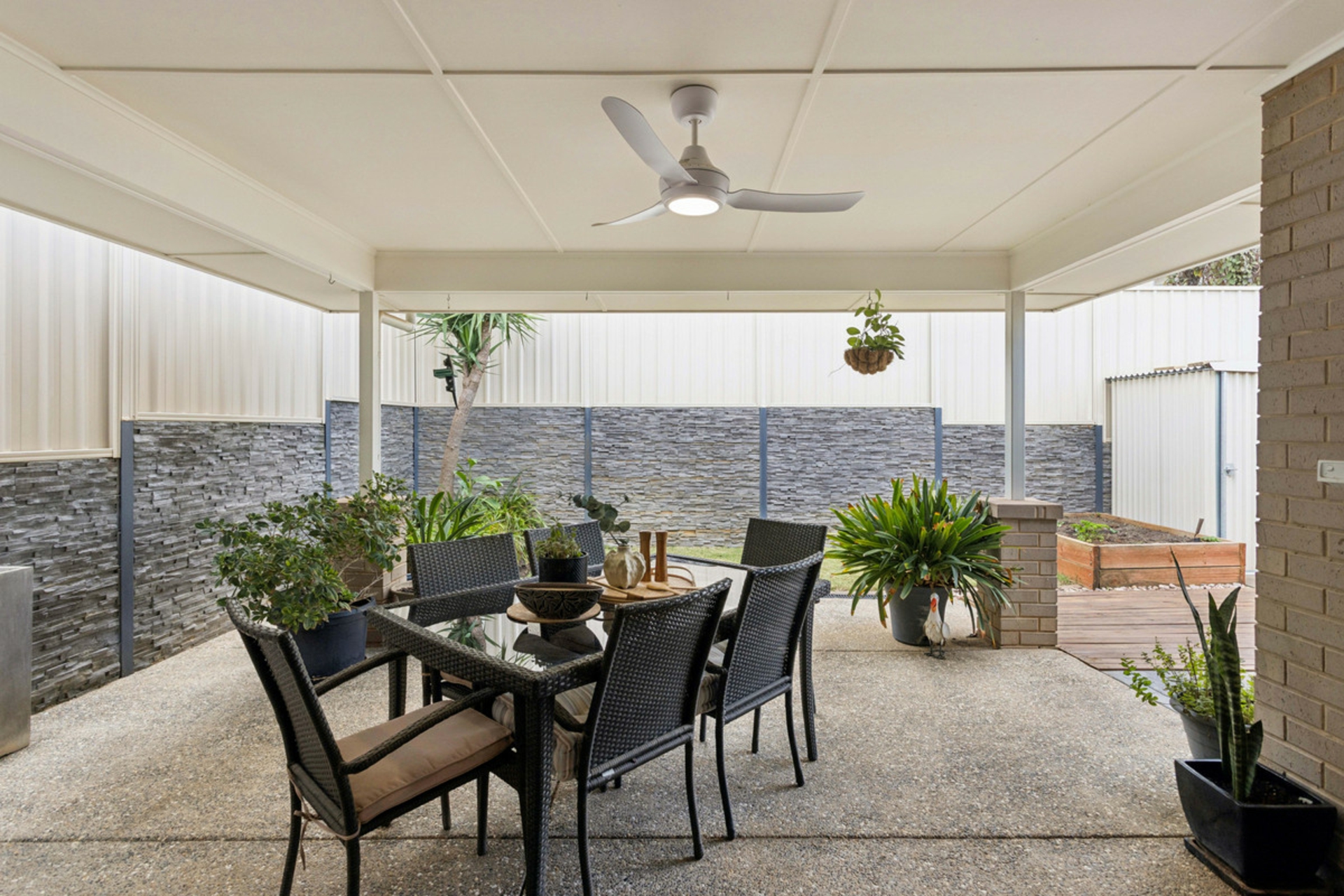 26 Tuscan Road — photo 14 of 19
