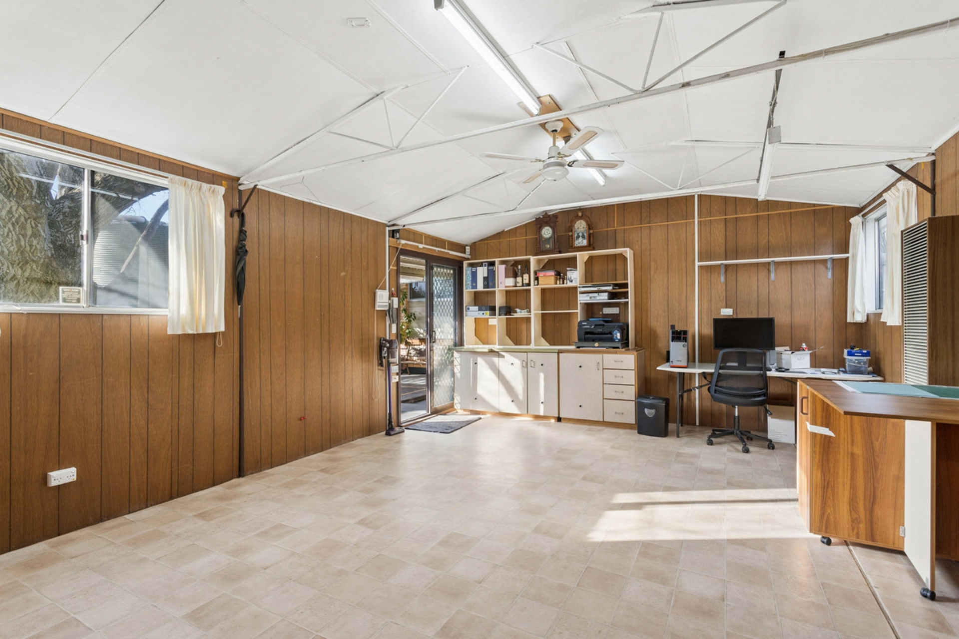 6 Endama Avenue — photo 13 of 16