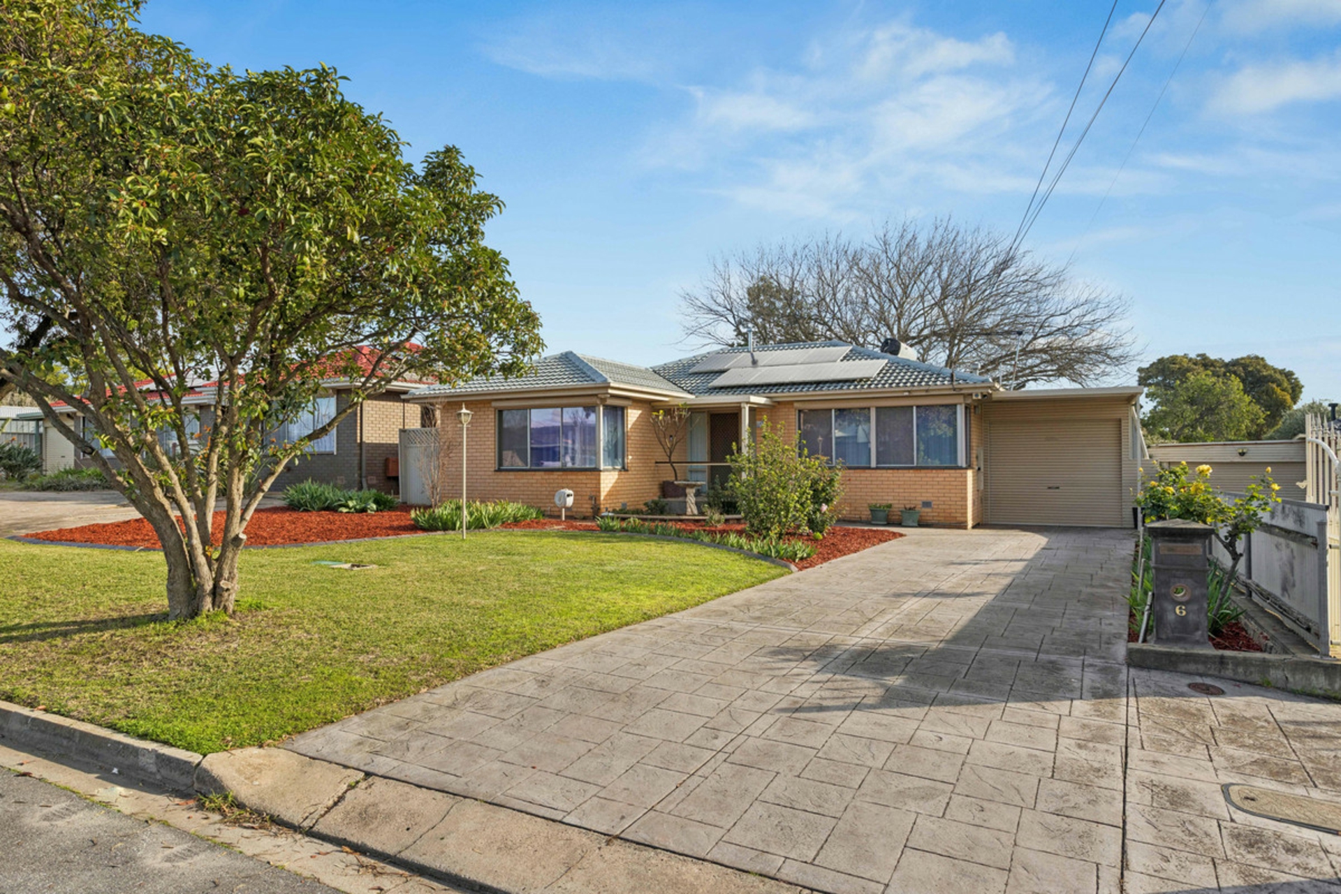 6 Endama Avenue — photo 16 of 16