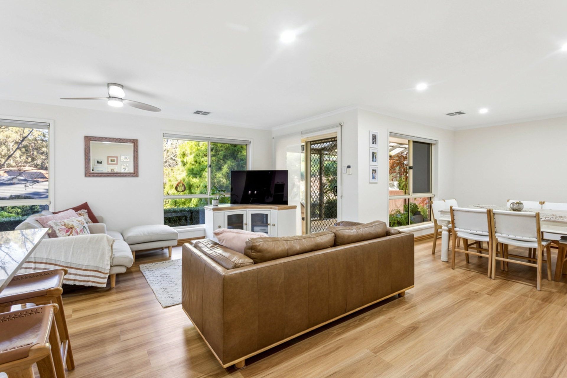 6 Pagoda Court — photo 9 of 24