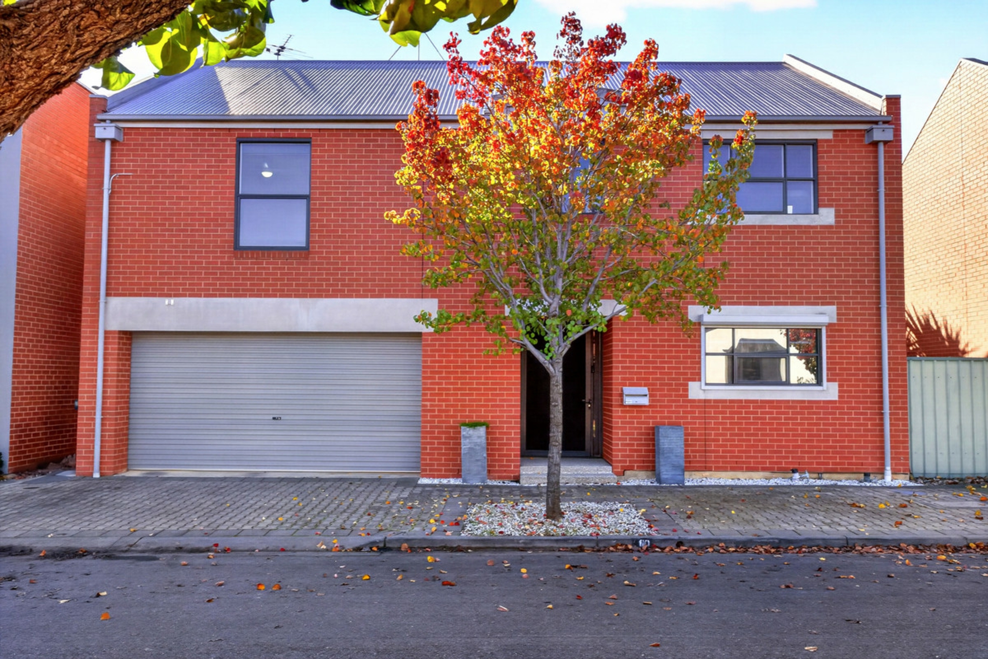 10 Wharfdale Lane — photo 3 of 19