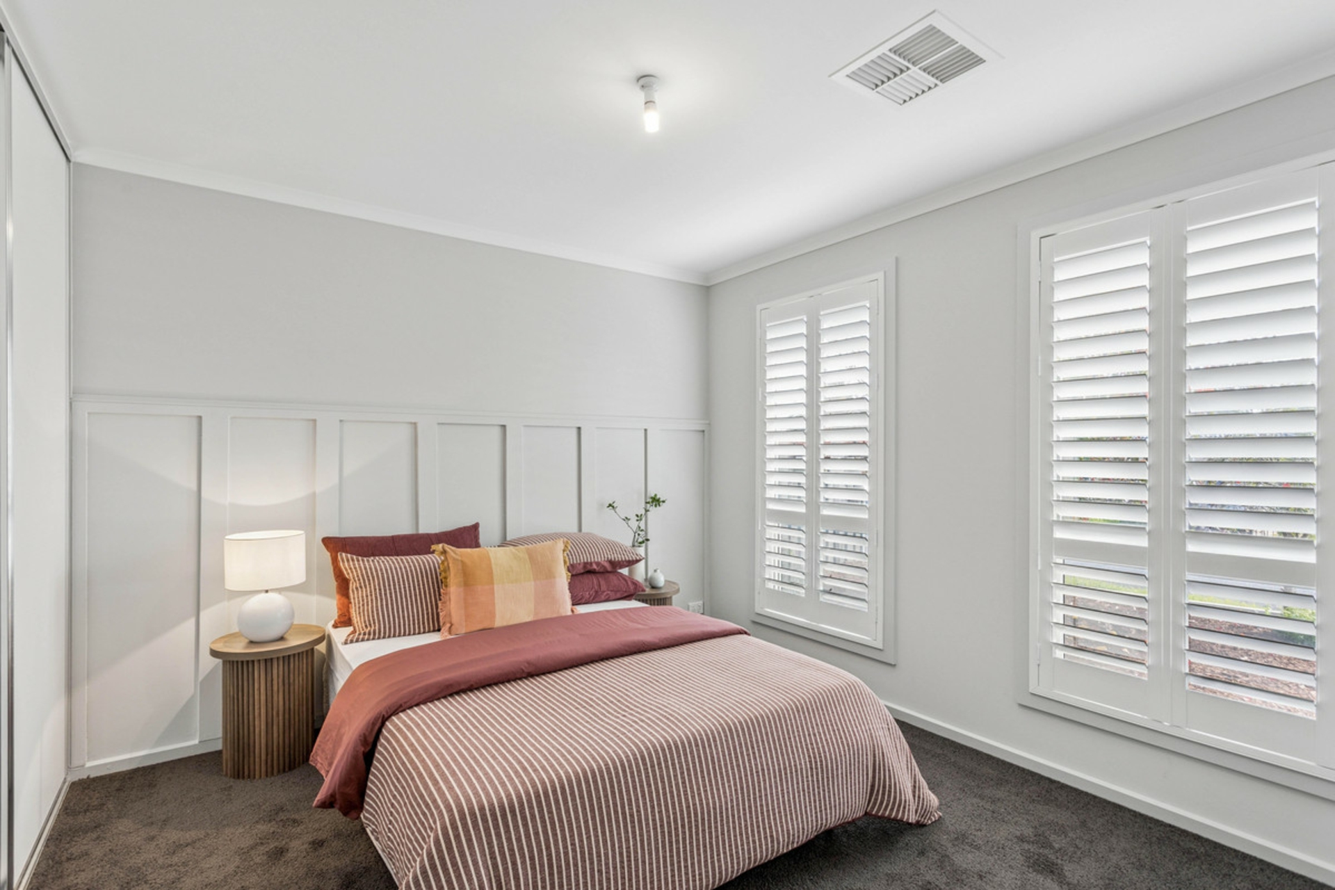 24A Lorna Road — photo 9 of 14