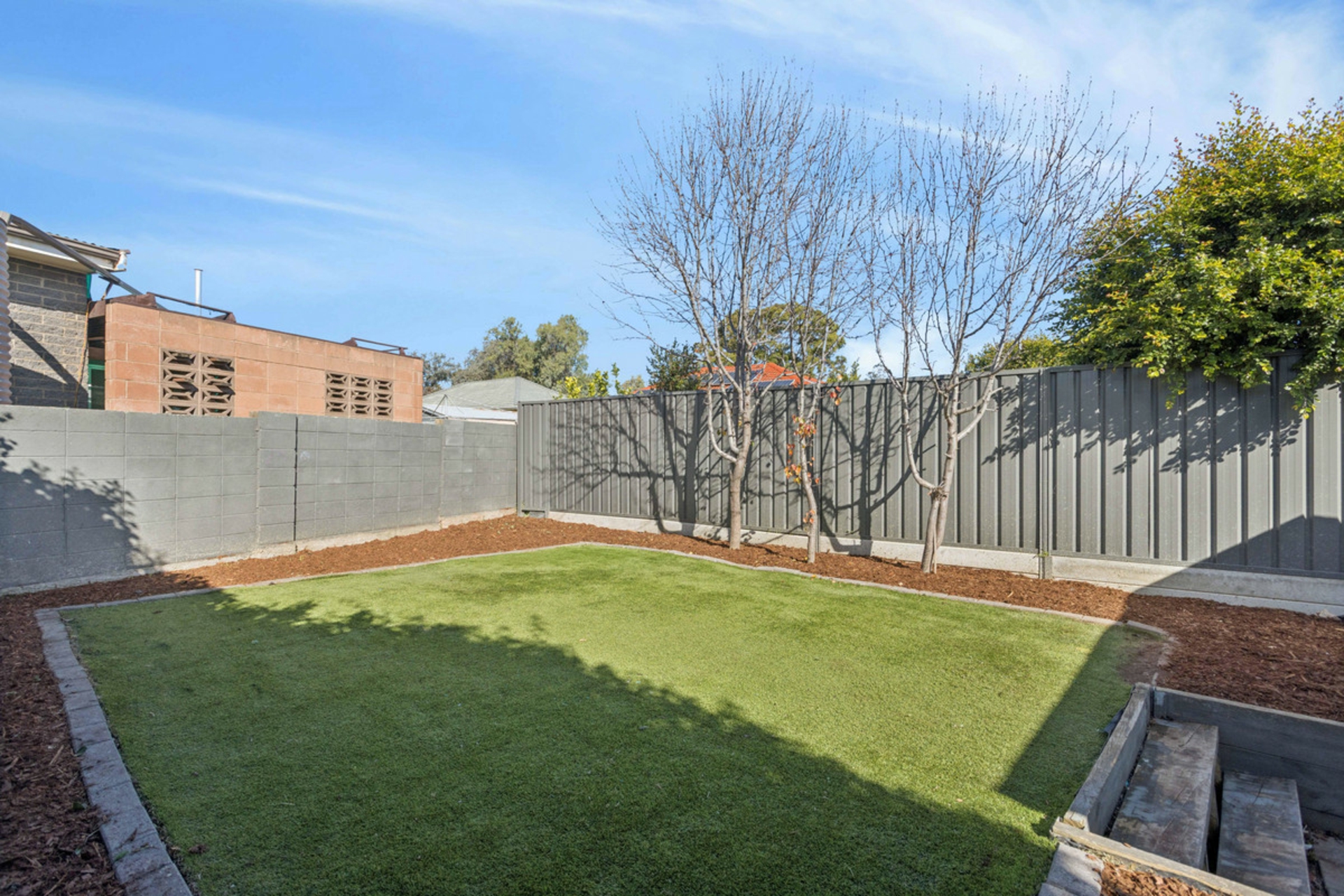 24A Lorna Road — photo 13 of 14