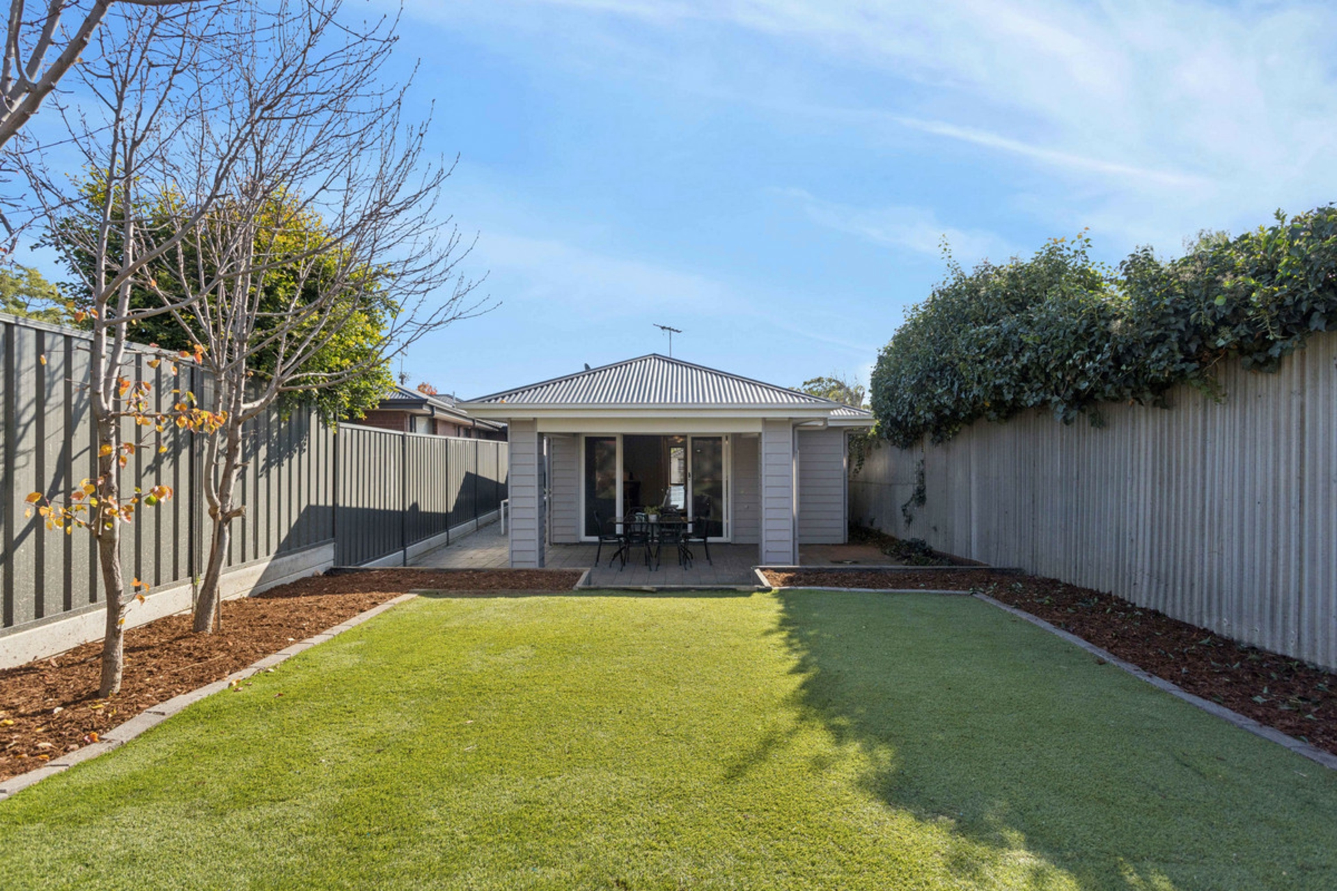 24A Lorna Road — photo 14 of 14