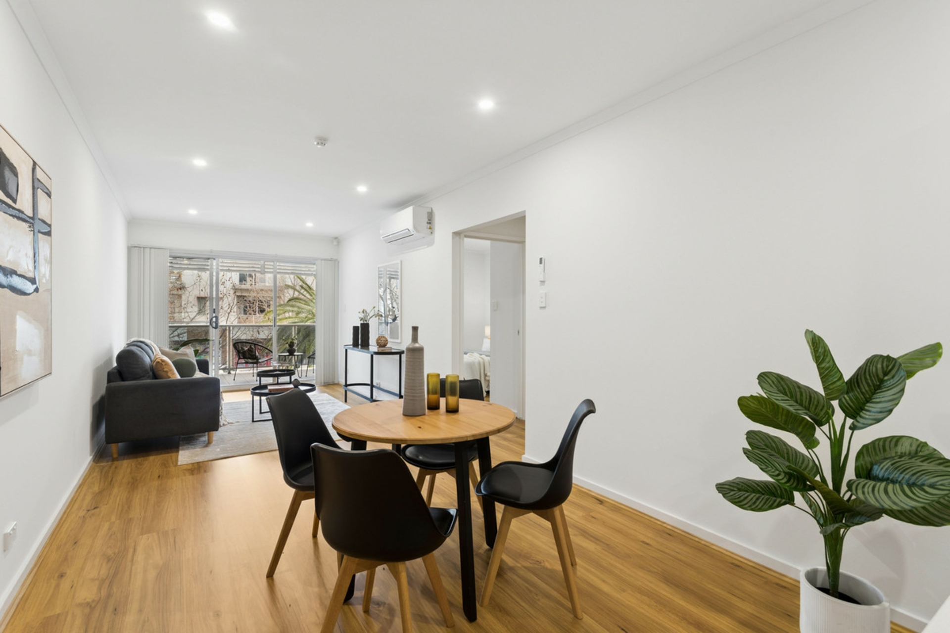 103/102 Elder Drive — photo 4 of 14