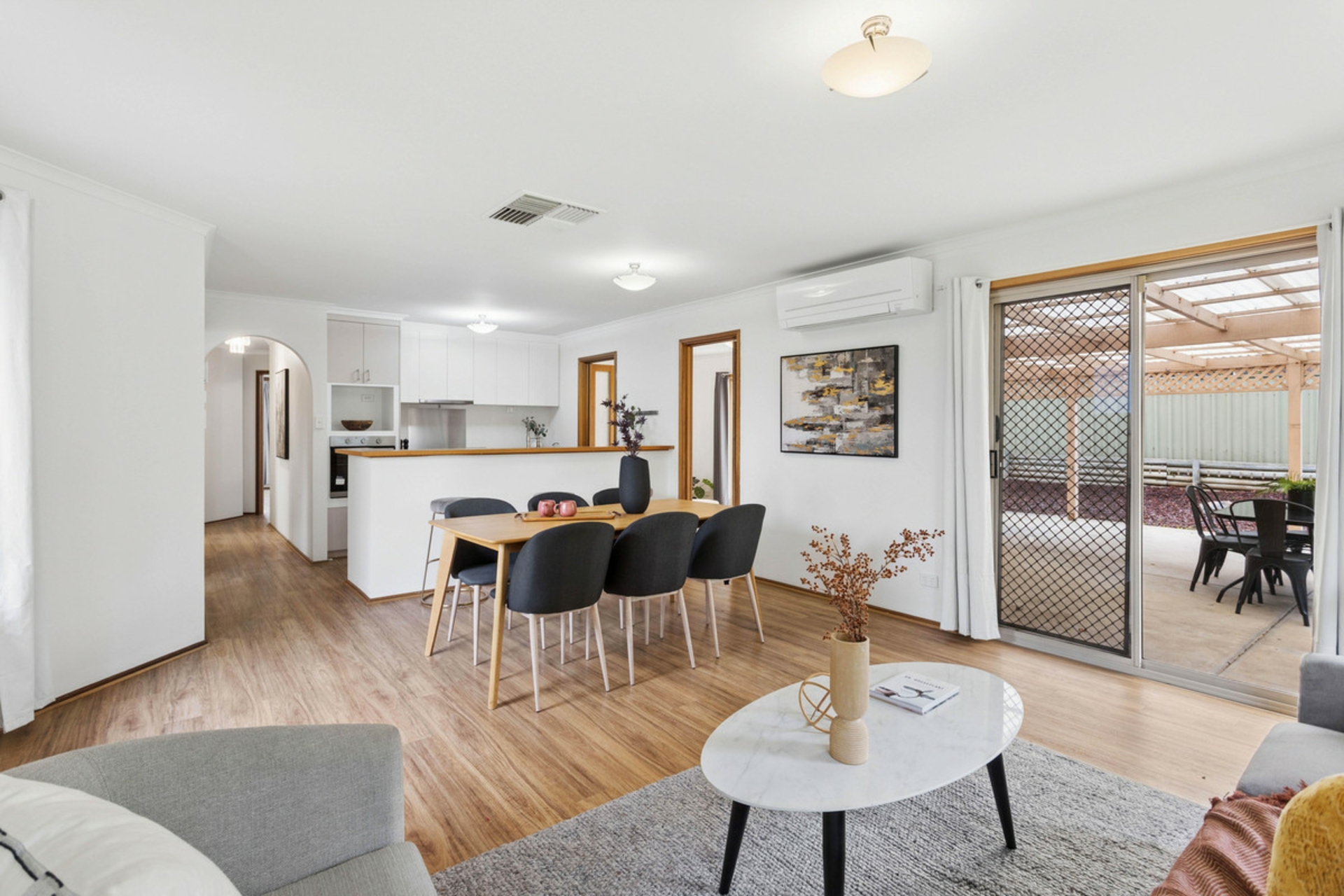 7 Roycroft Place — photo 7 of 20