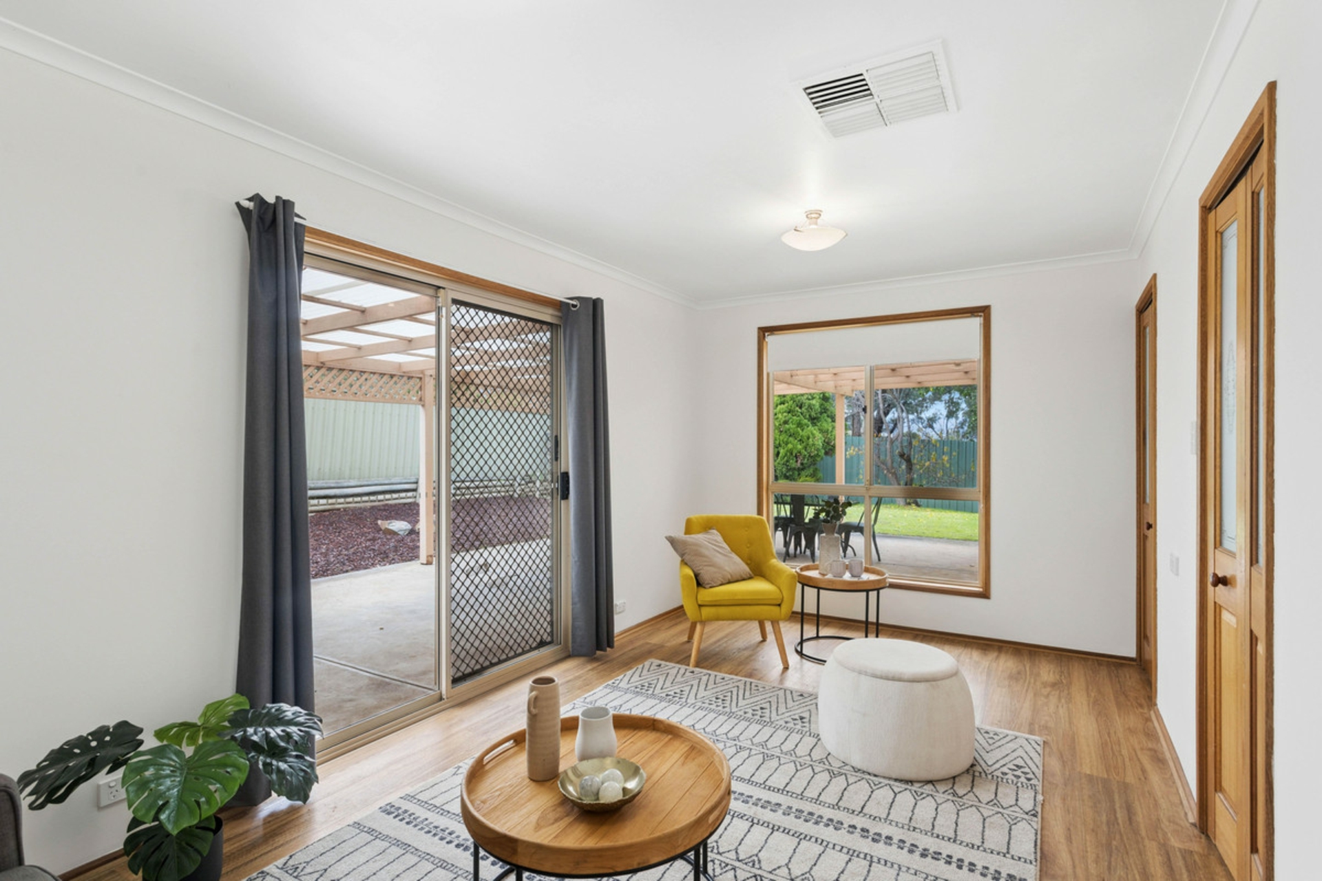 7 Roycroft Place — photo 13 of 20