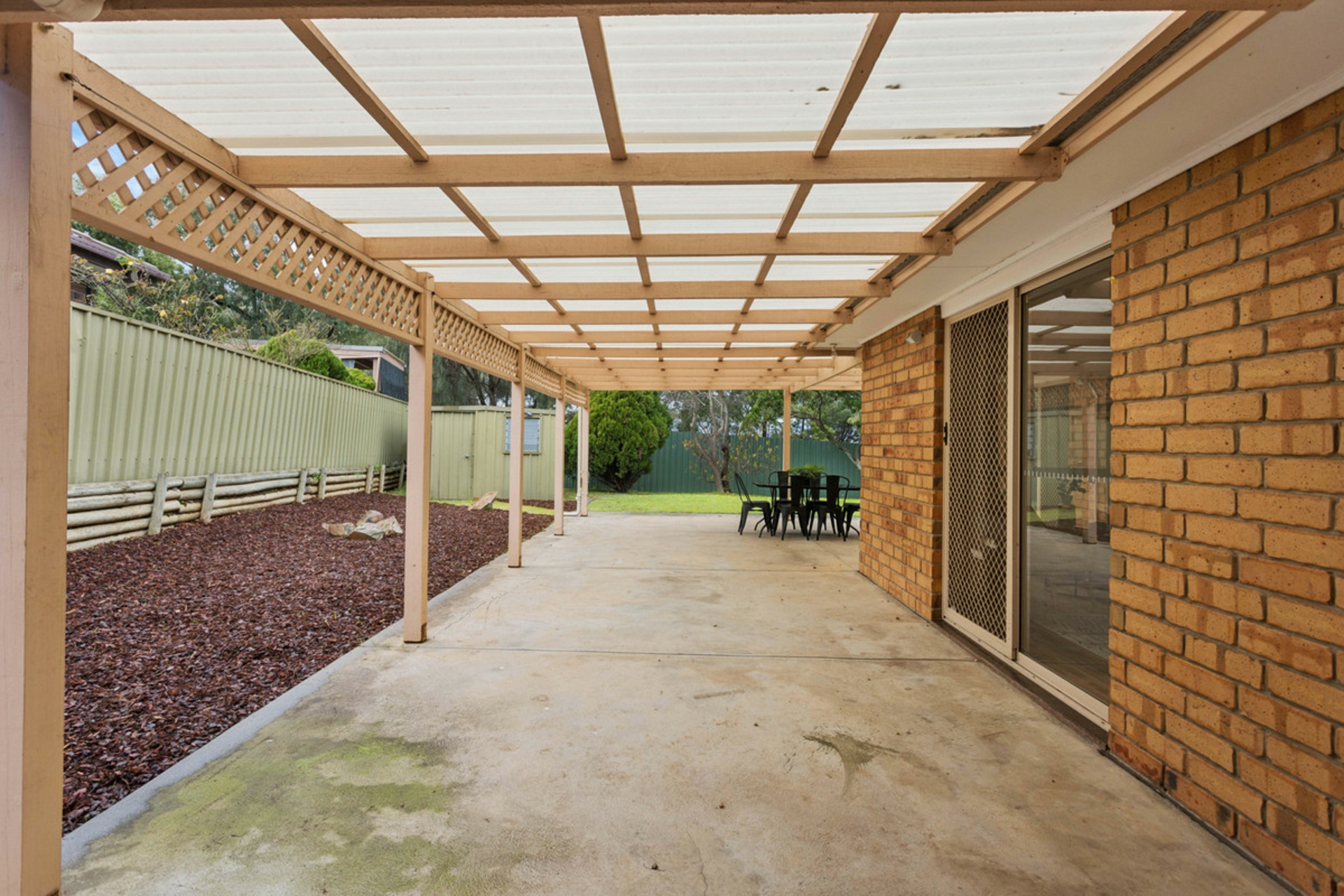 7 Roycroft Place — photo 17 of 20