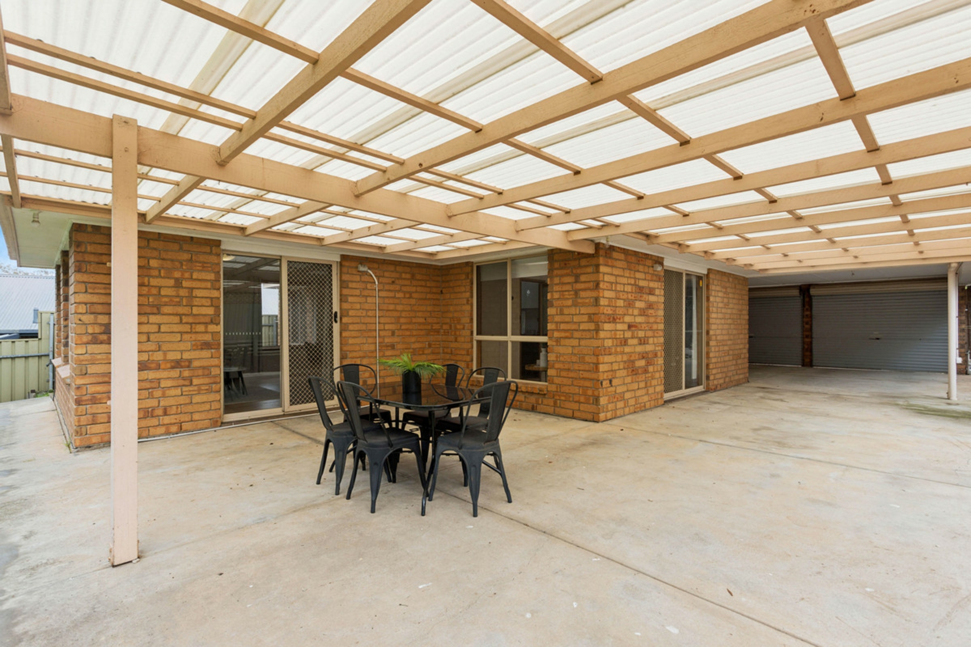7 Roycroft Place — photo 18 of 20