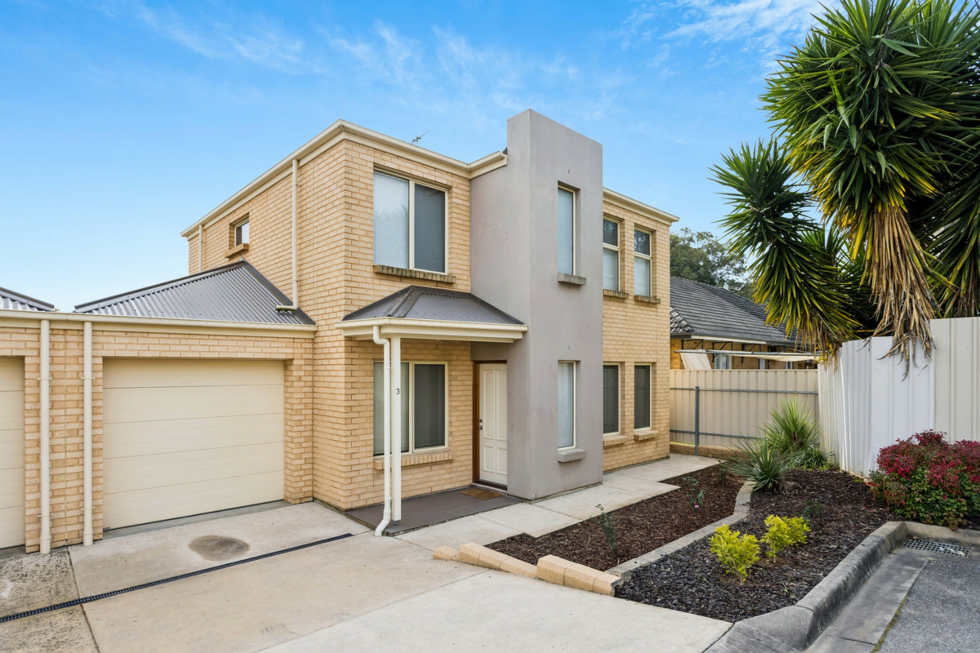 3/22 Headingley Street — photo from LJ Hooker Property Specialists