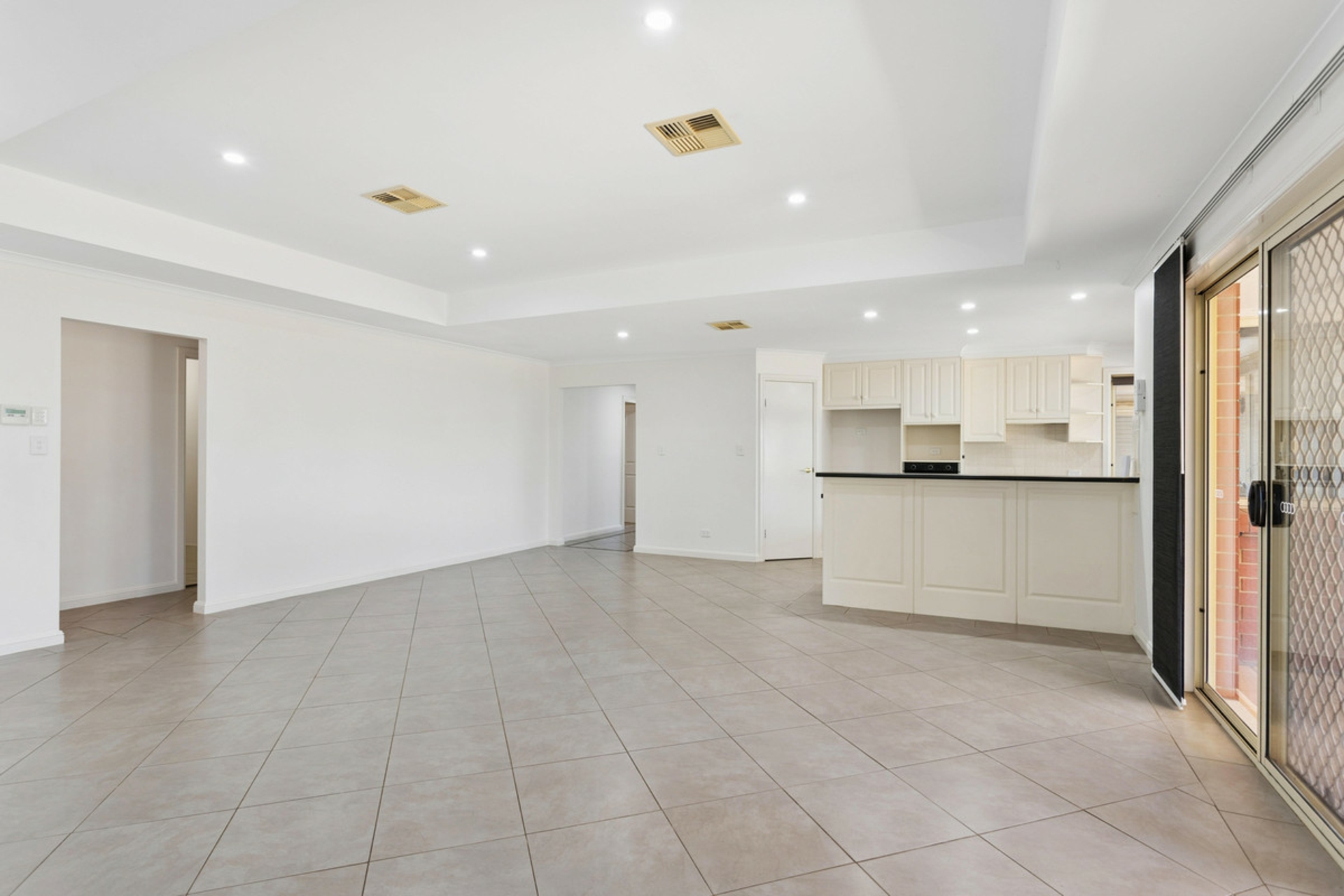 38 Thompson Circuit — photo 12 of 25