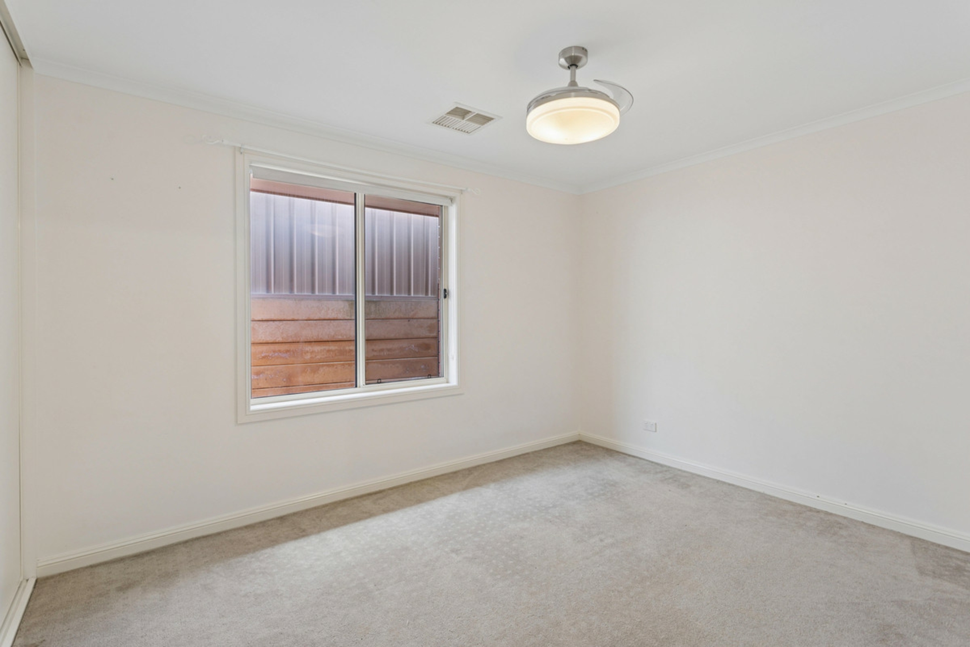38 Thompson Circuit — photo 17 of 25