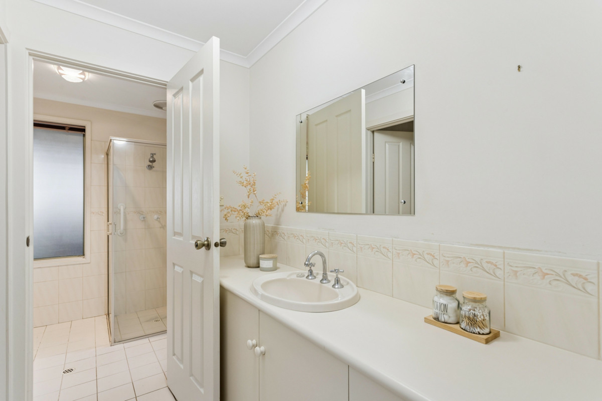 29 Pelsaert Avenue — photo 3 of 20