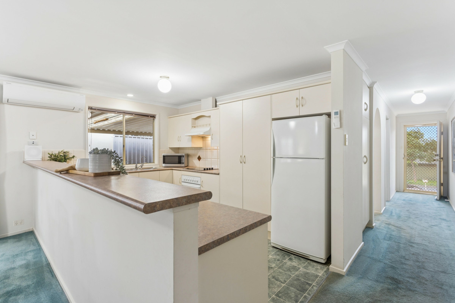 29 Pelsaert Avenue — photo 5 of 20