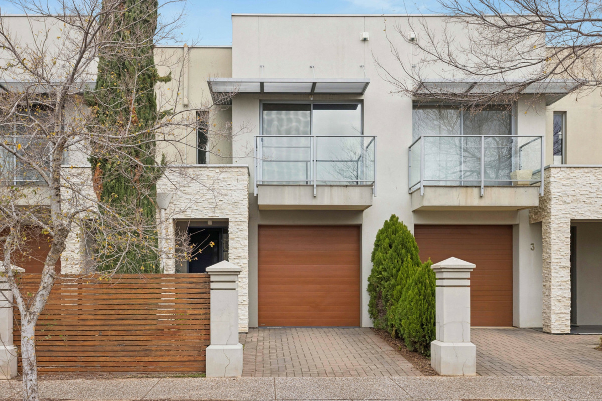 4/135 Sanctuary Drive — photo from LJ Hooker Property Specialists