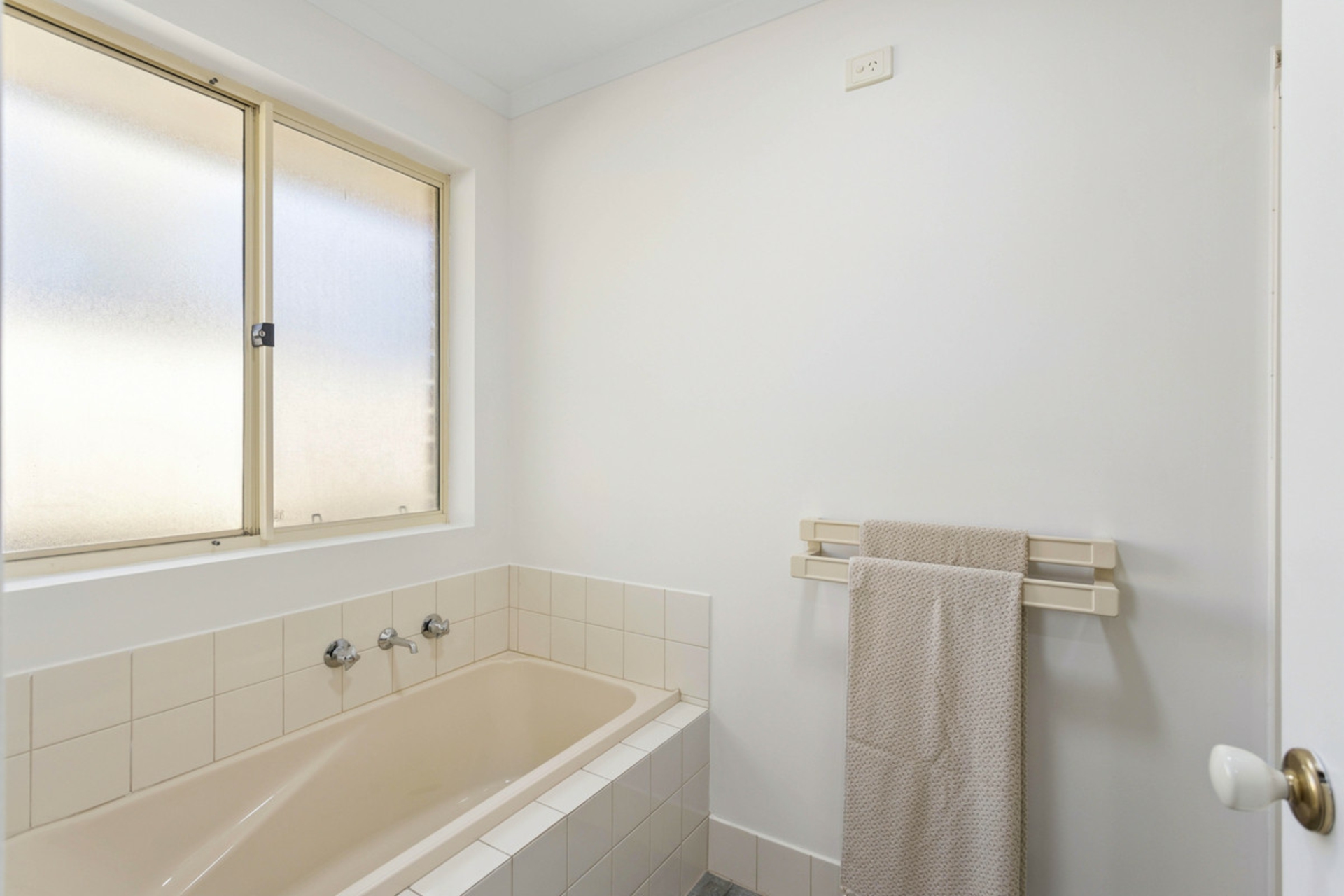 17 Grenadier Grove — photo 17 of 23