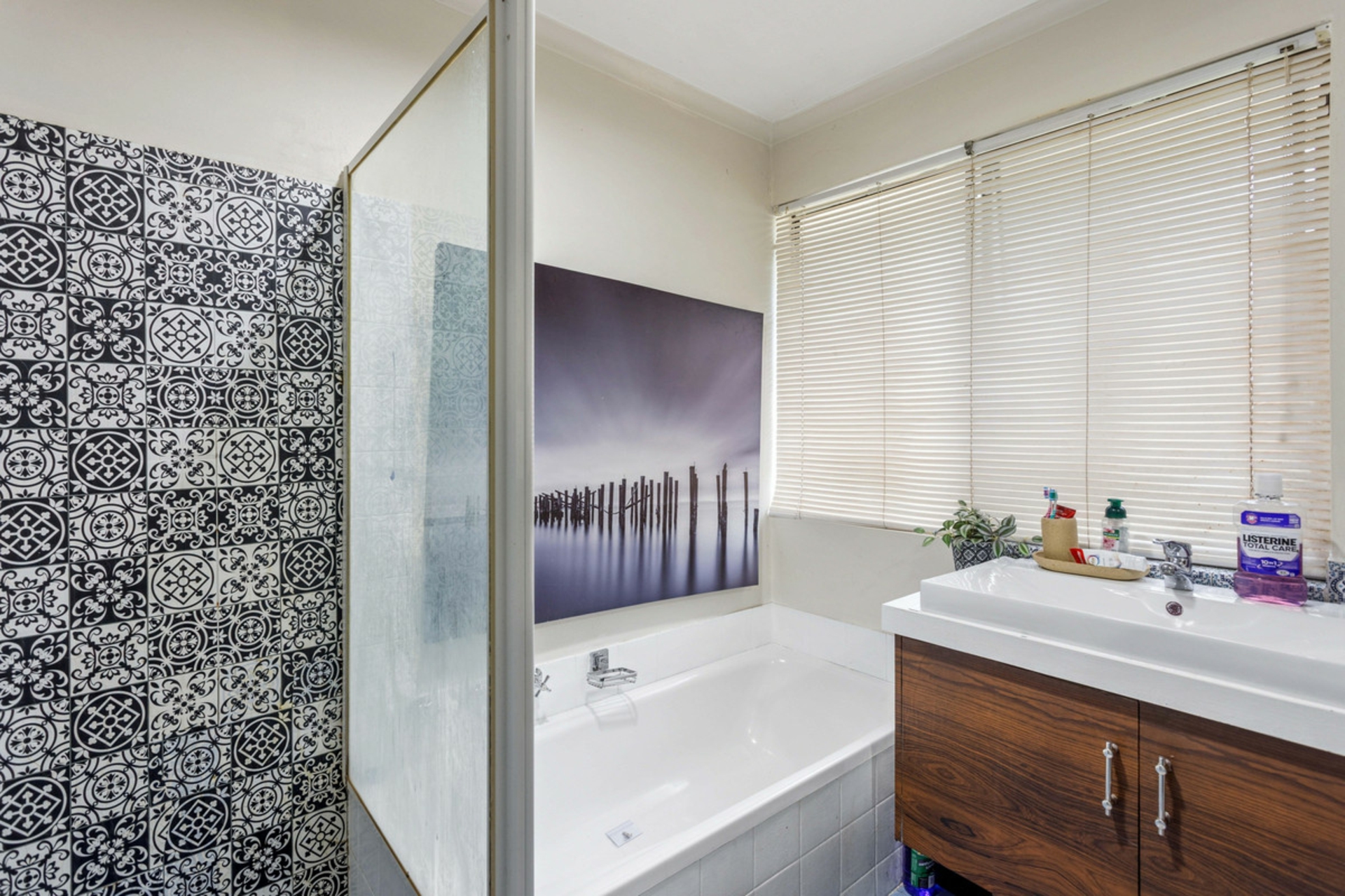 11 Norsworthy Avenue — photo 5 of 10
