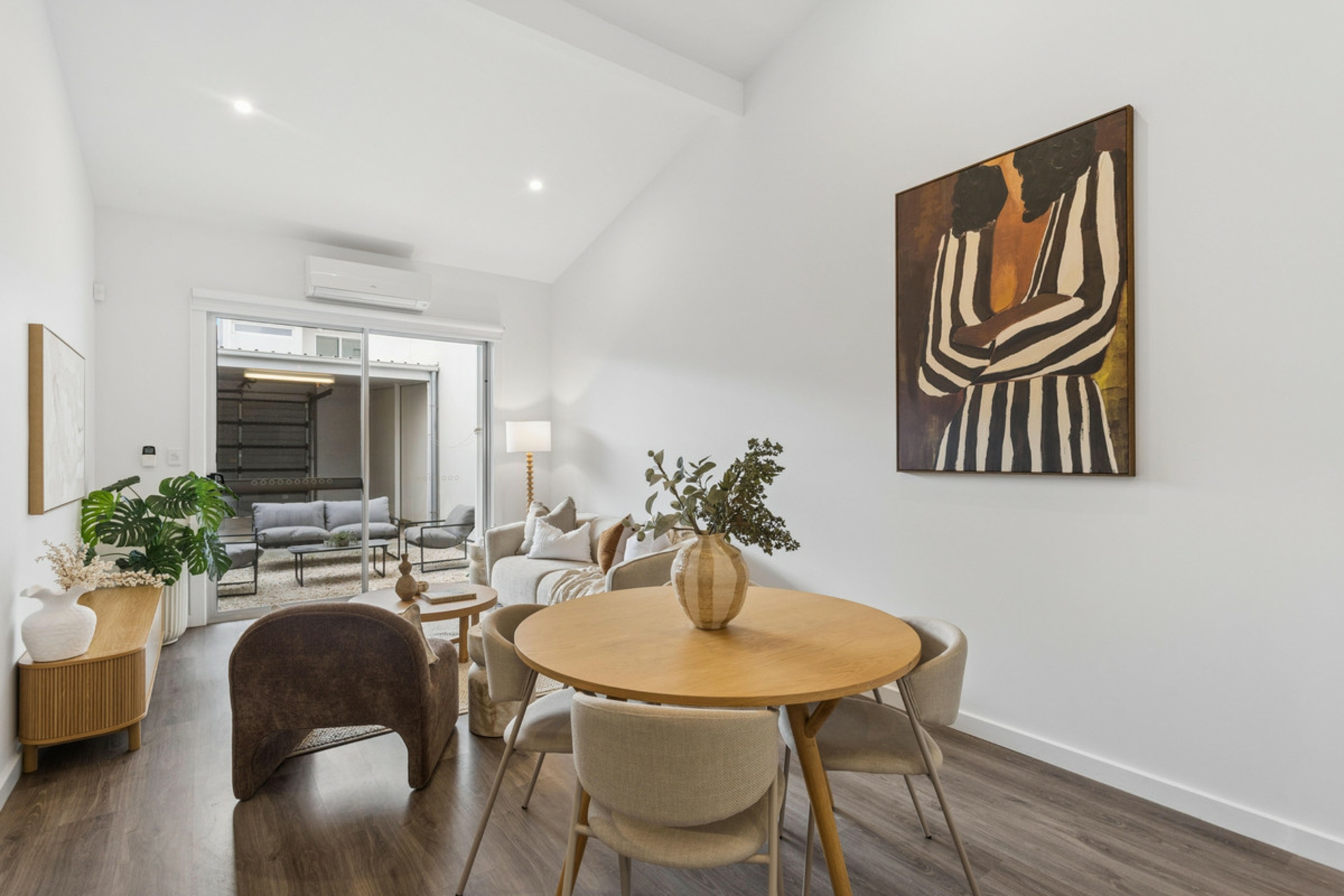 4 Chard Street — photo 4 of 15