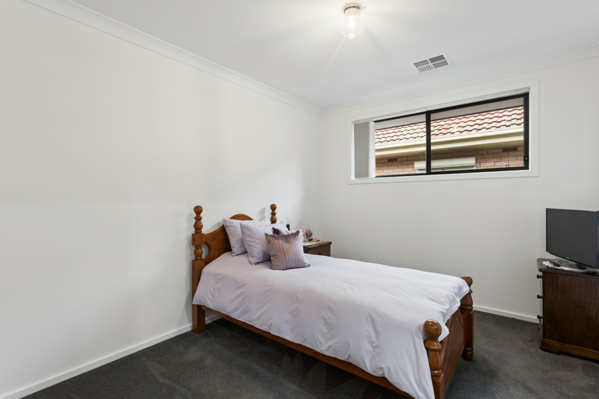 21a Dobson Drive — photo 11 of 15