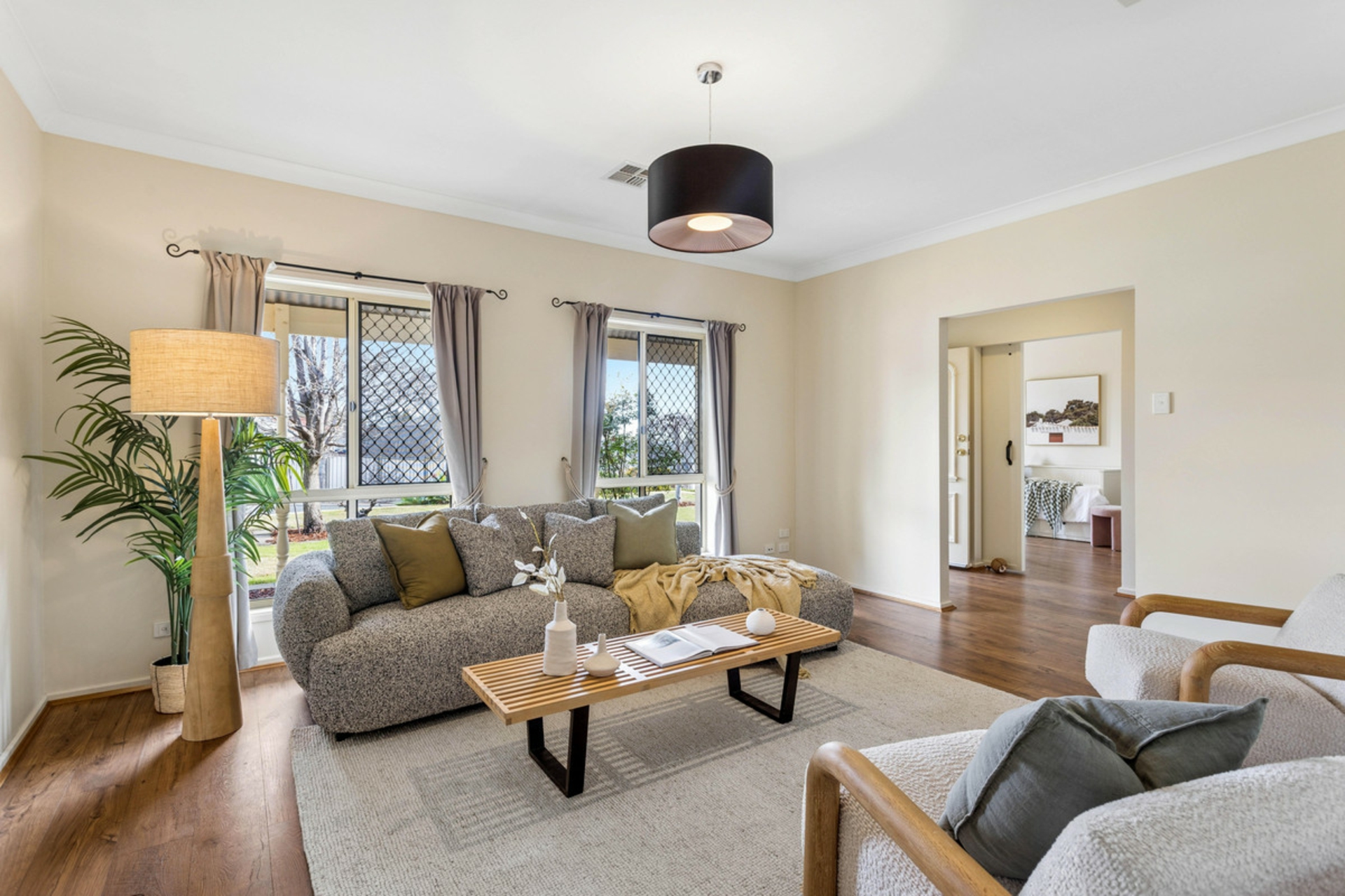 12 Lipson Reach Road — photo 3 of 25
