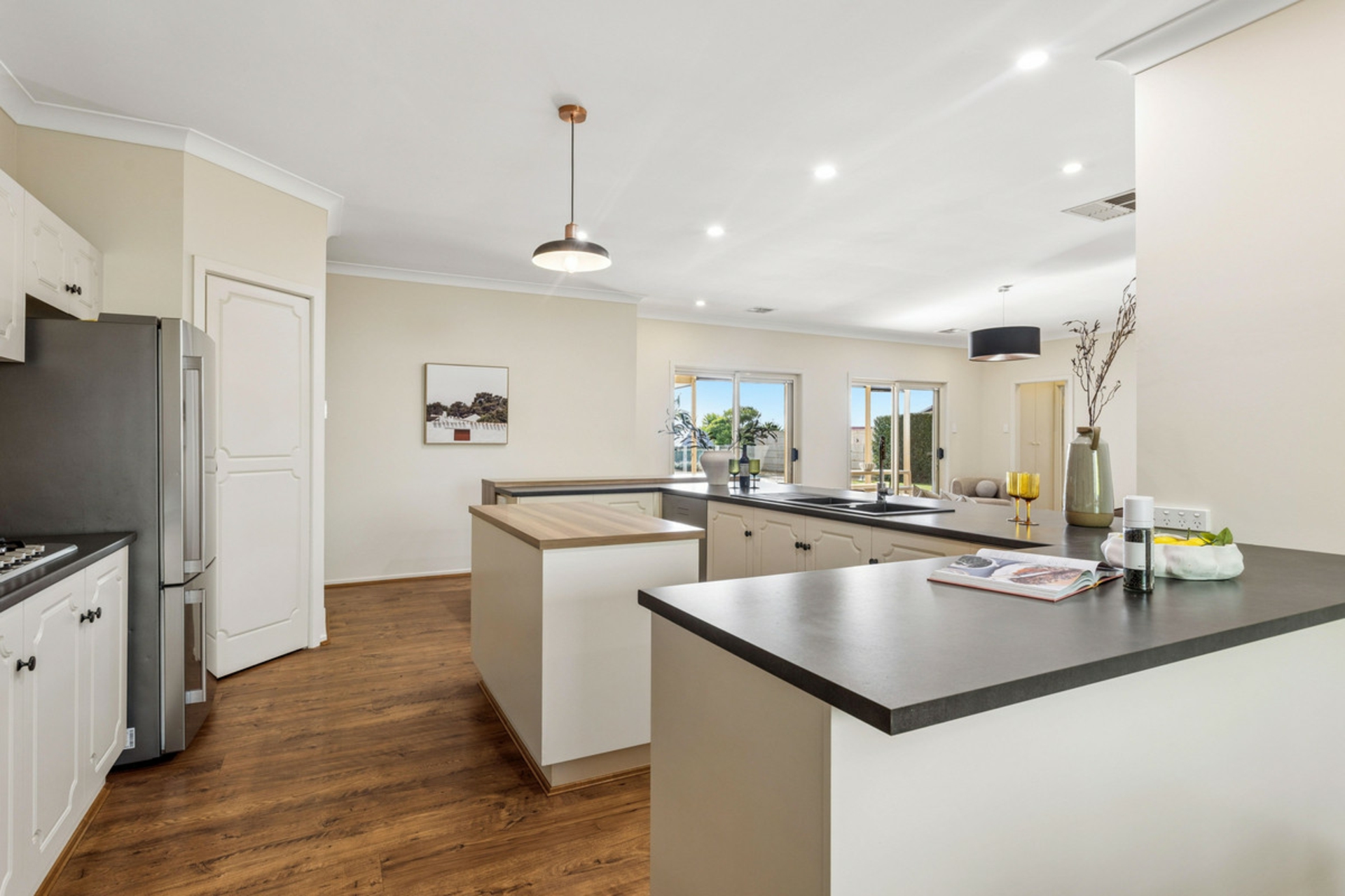 12 Lipson Reach Road — photo 7 of 25